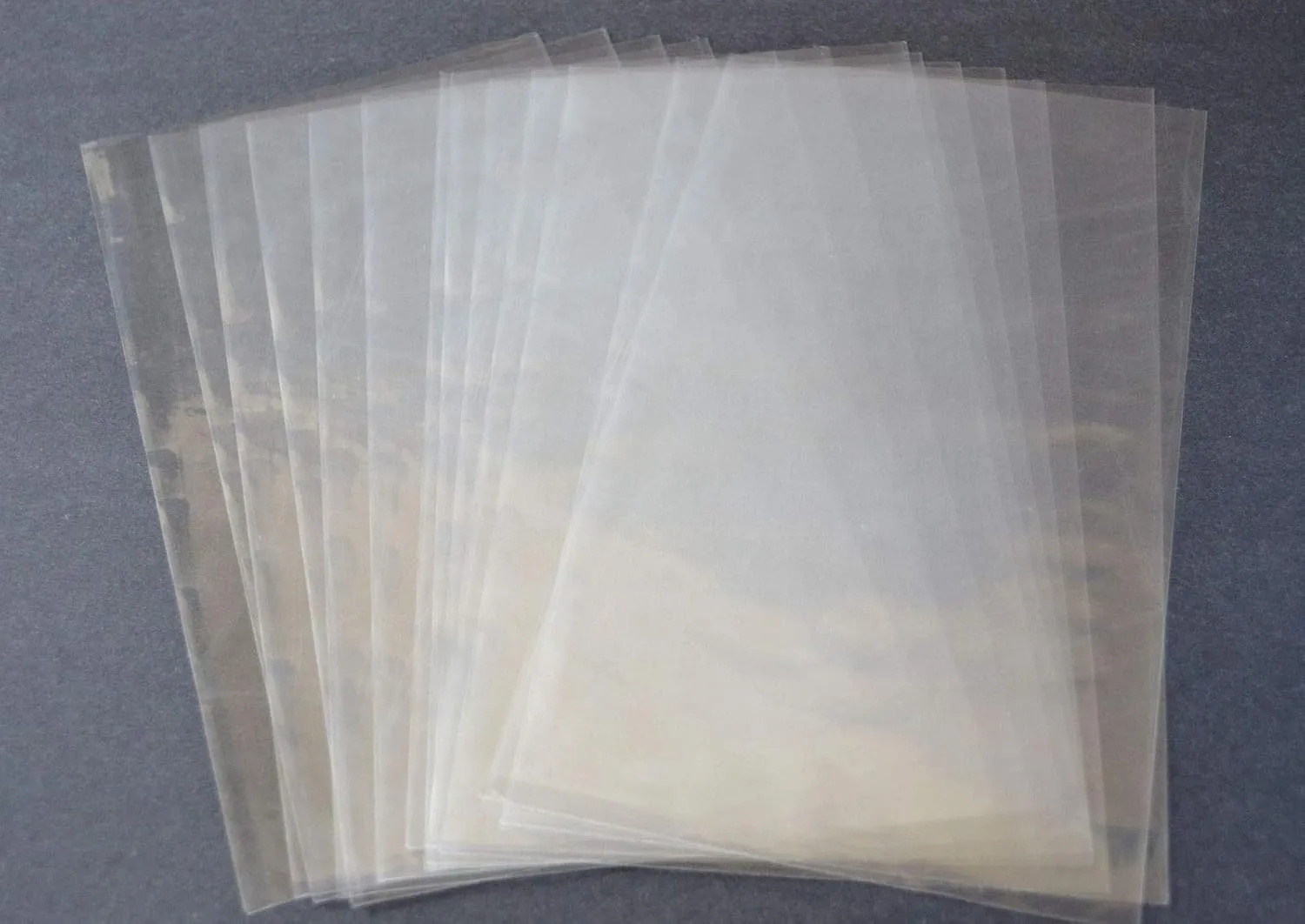 12x18" 250 PCS PVC Shrink Film Wrap Flat Bag with Vent Hole 100 Ga Packaging