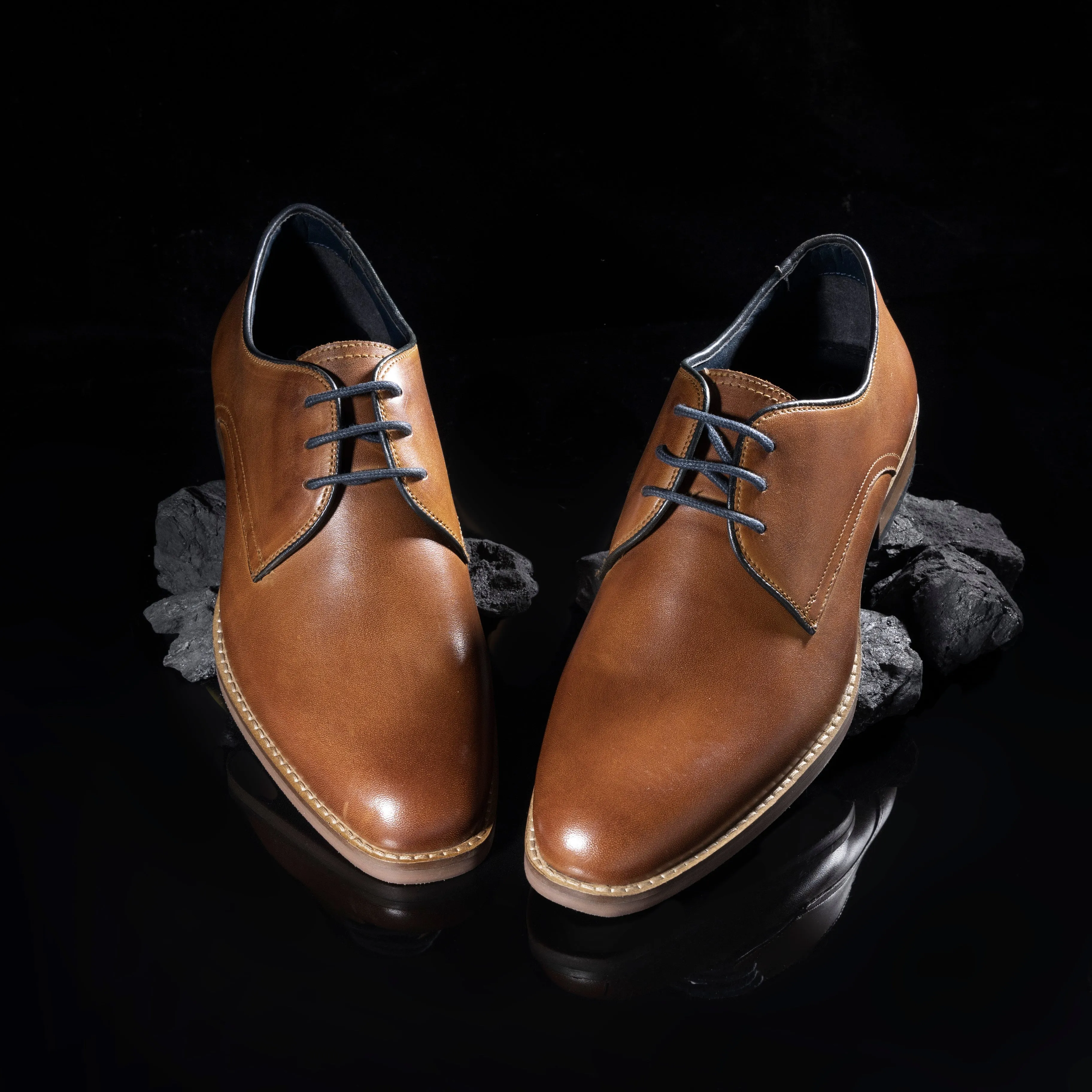 Alex Men's Derby Shoe - TAN