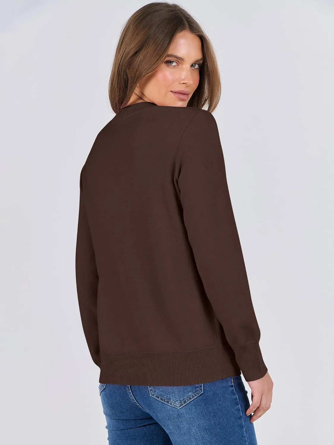 ANRABESS Women's Long Sleeve Crewneck Classic 2025 Fall Soft Loose Fit Basic Pullover Sweaters Top