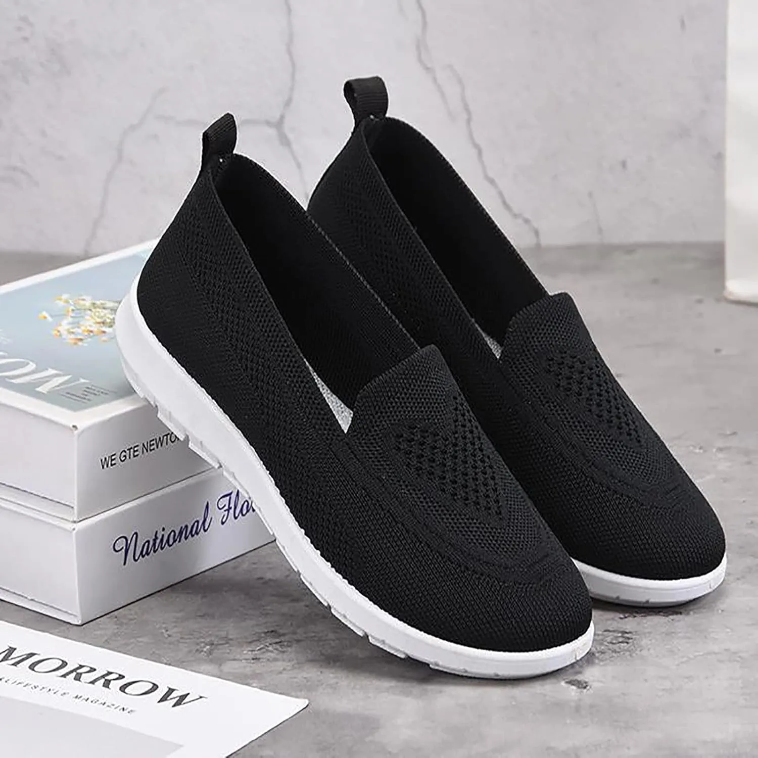 APUM Women's Knitted Flat Shoes,Comfort Ladies Slip On Loafers Casual Breathable Mesh Low-Top Flat Elastic Knit Work Shoes