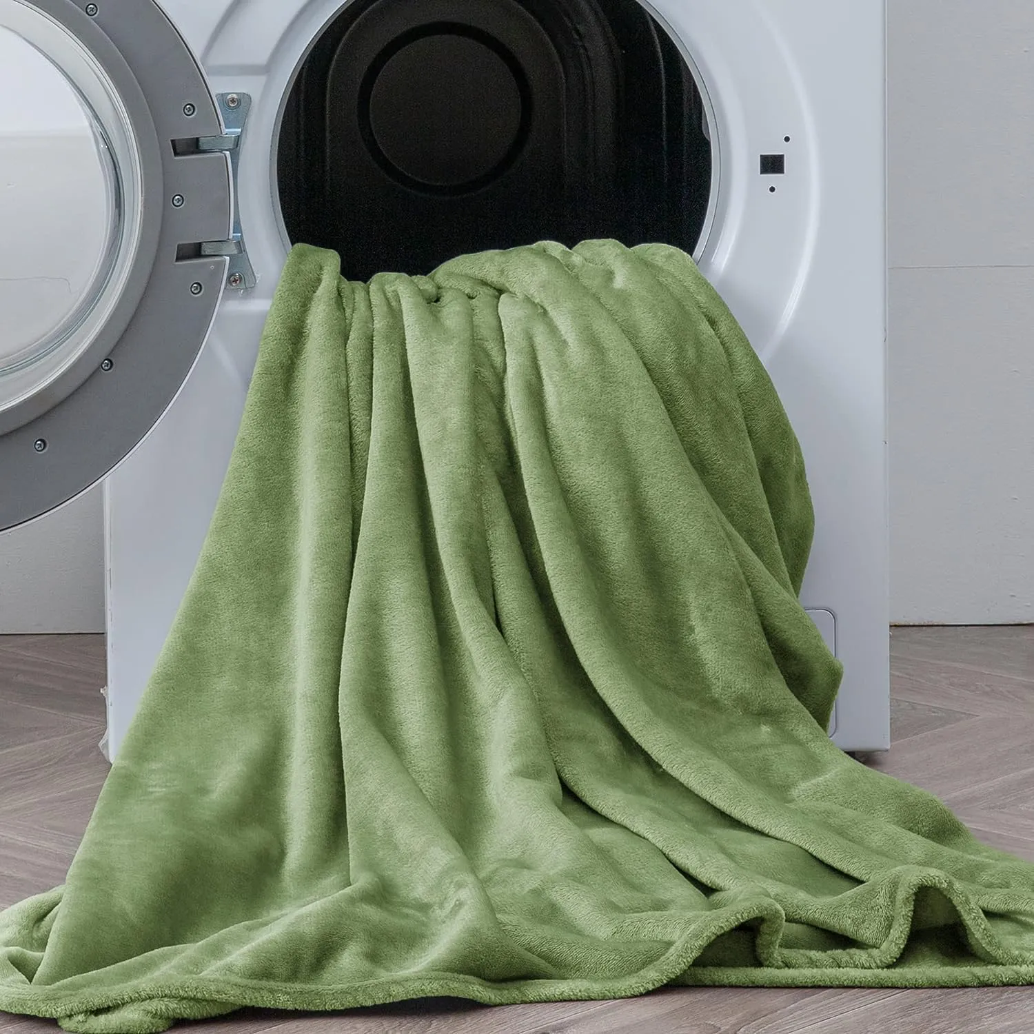 BEDELITE Flannel Sheets Full Size Green - Super Soft Fleece Sheets Set Fluffy Extra Plush, 4 Piece(Include Fitted Sheet, Flat Sheet, 2 Pillowcases)