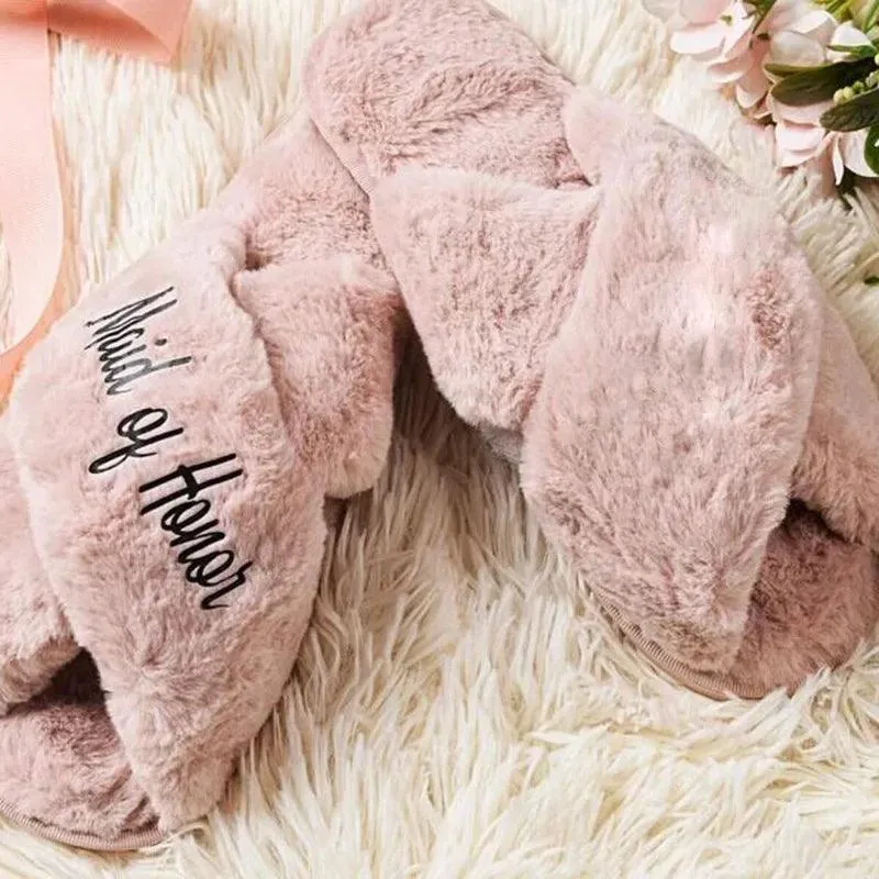 bride   bridesmaid flip flop slippers