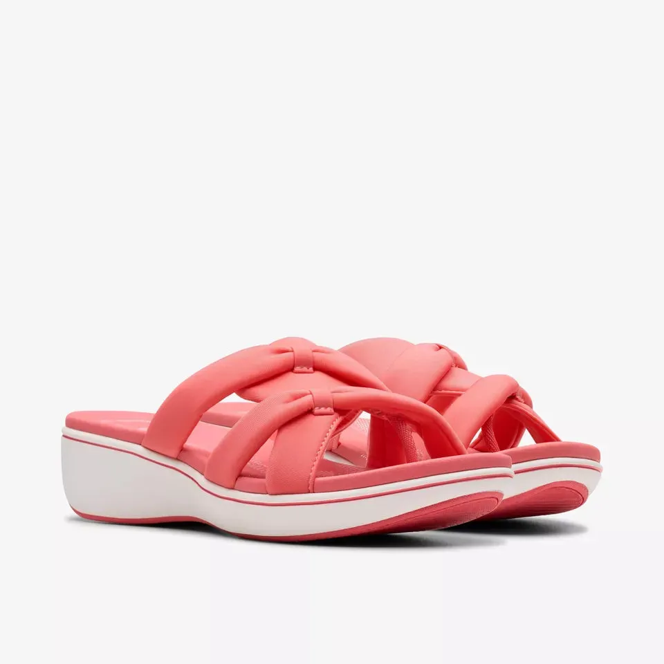 Clarks Women's Breeze Rae Cam Bright Coral 26181850