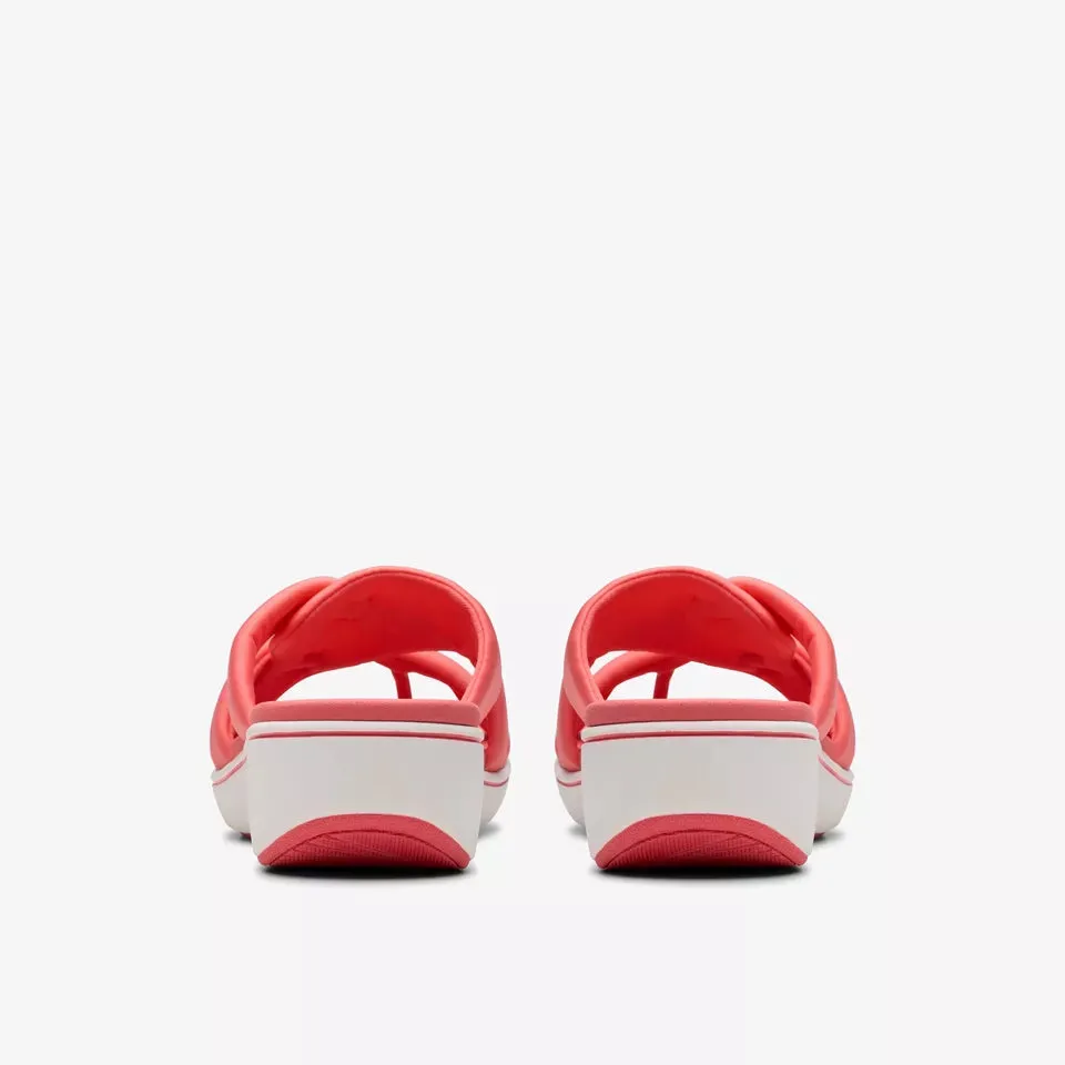 Clarks Women's Breeze Rae Cam Bright Coral 26181850