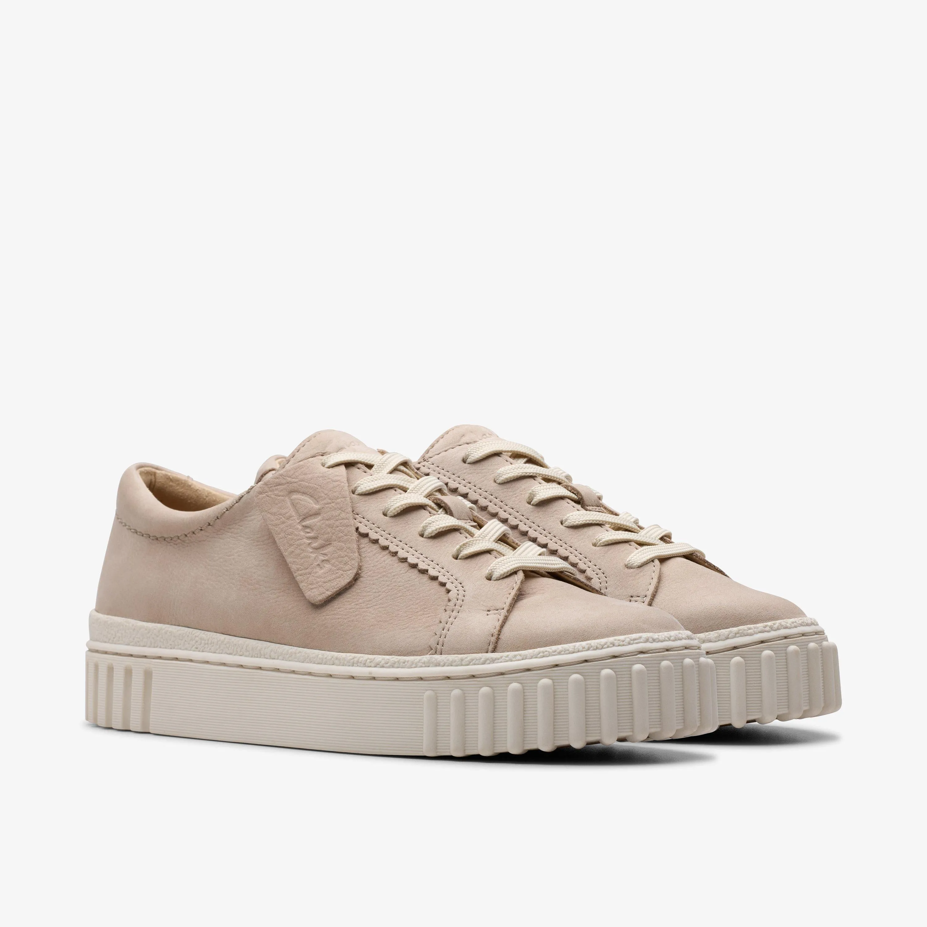 Clarks Women's Mayhill Walk Sand Nubuck 26181211