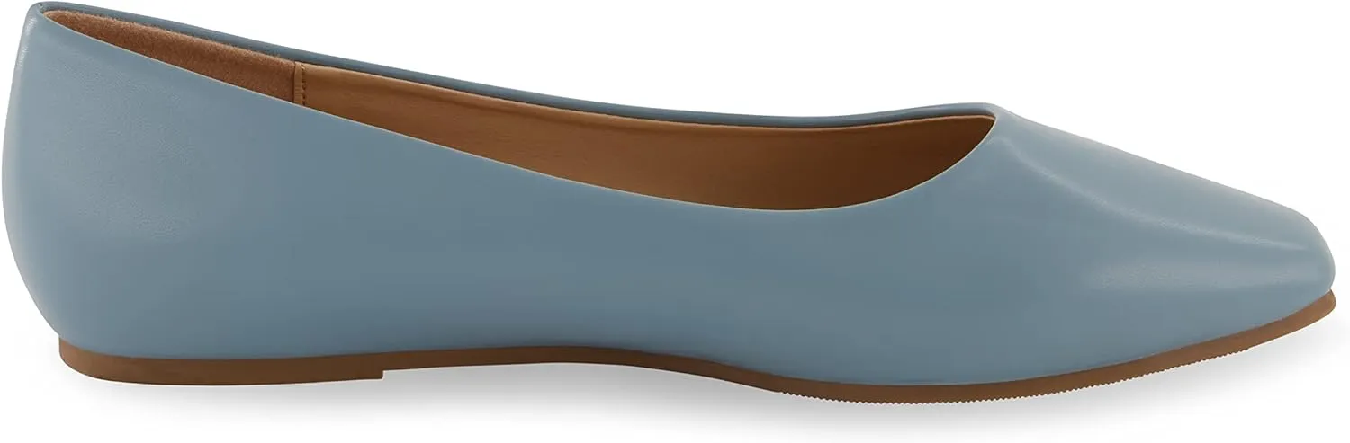 CUSHIONAIRE Women's Skipper Flat with  Memory Foam, Wide Widths Available