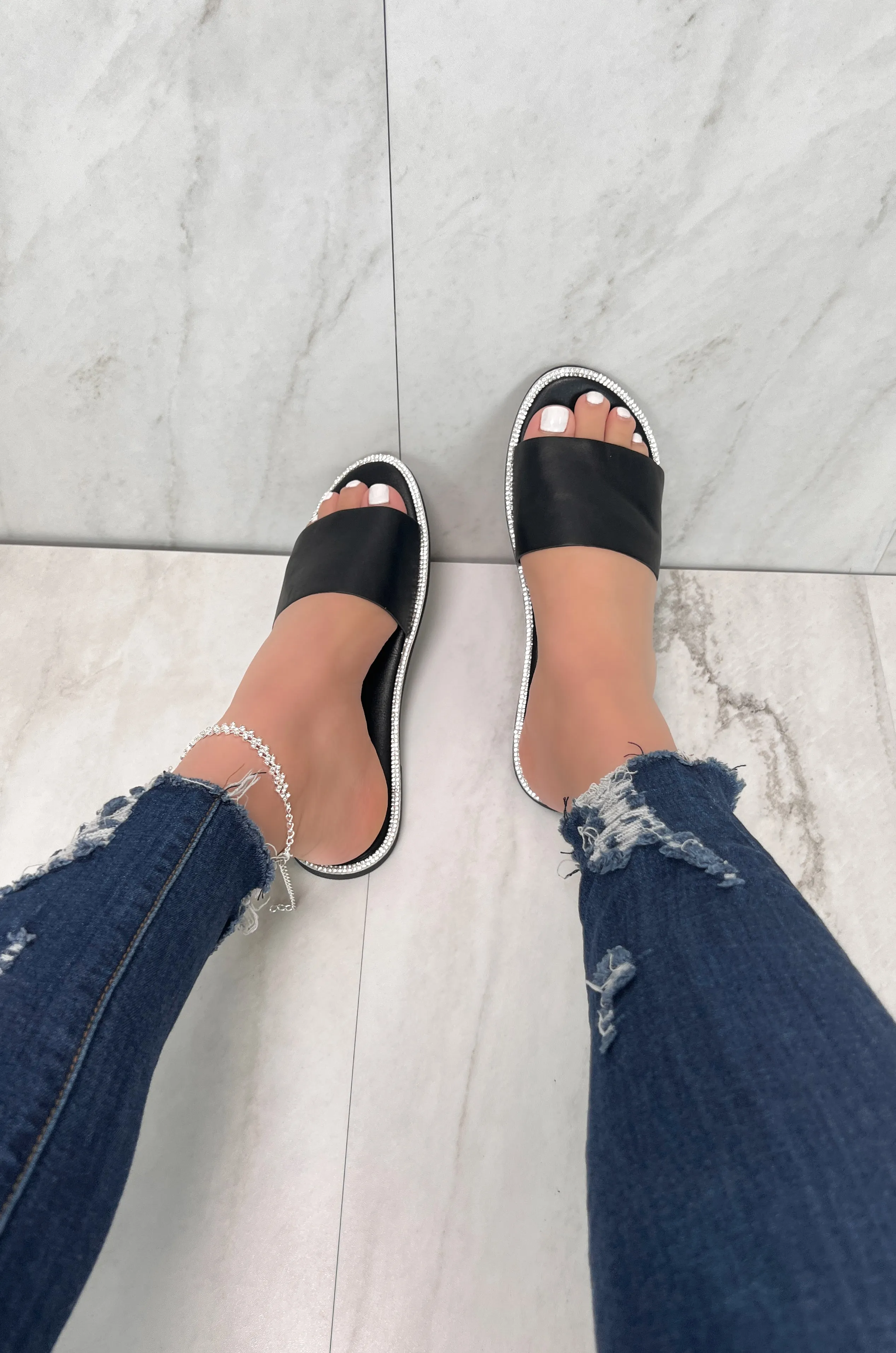 Dazzle - Glitter Detailing Flat Sandals