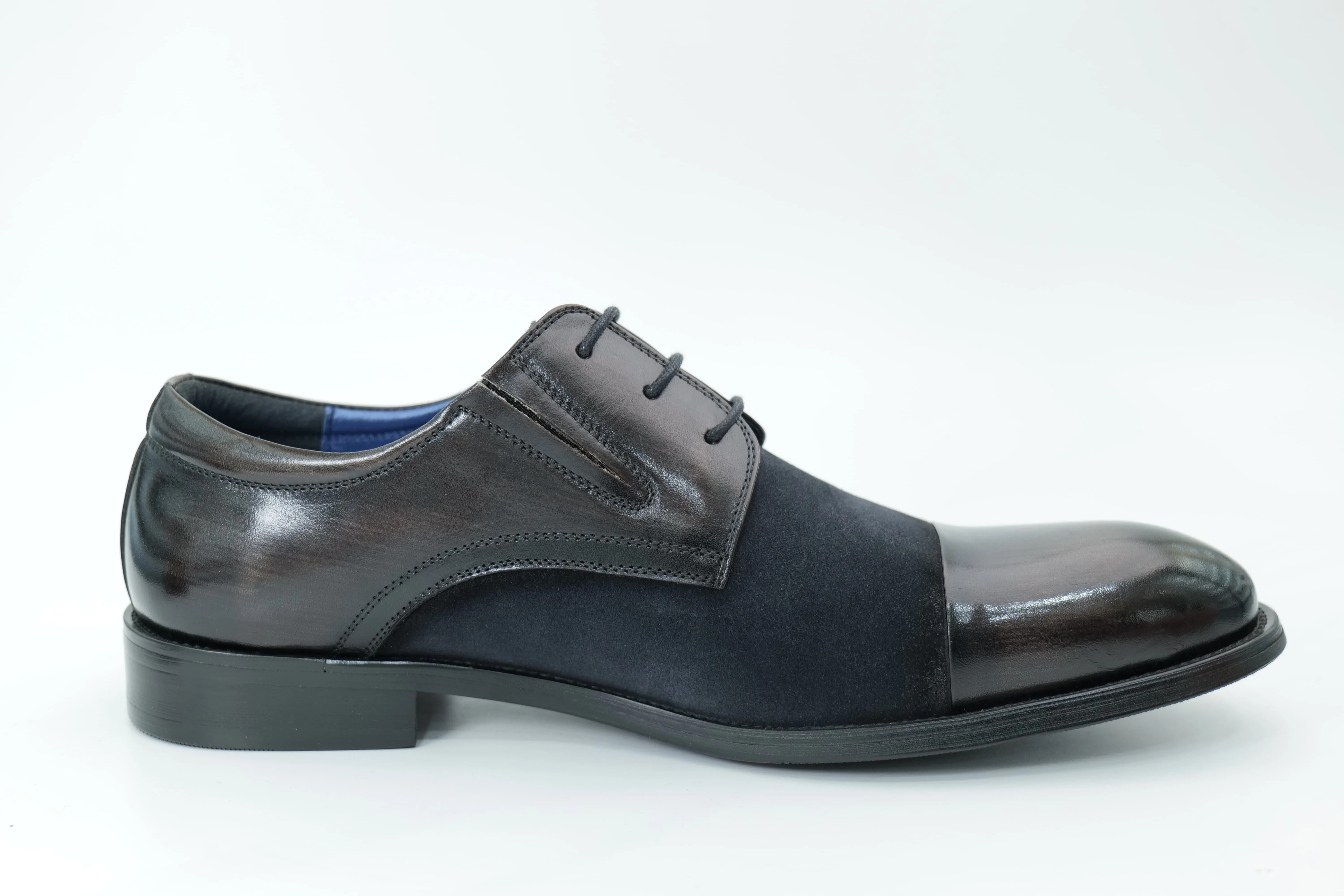 Derby shoes