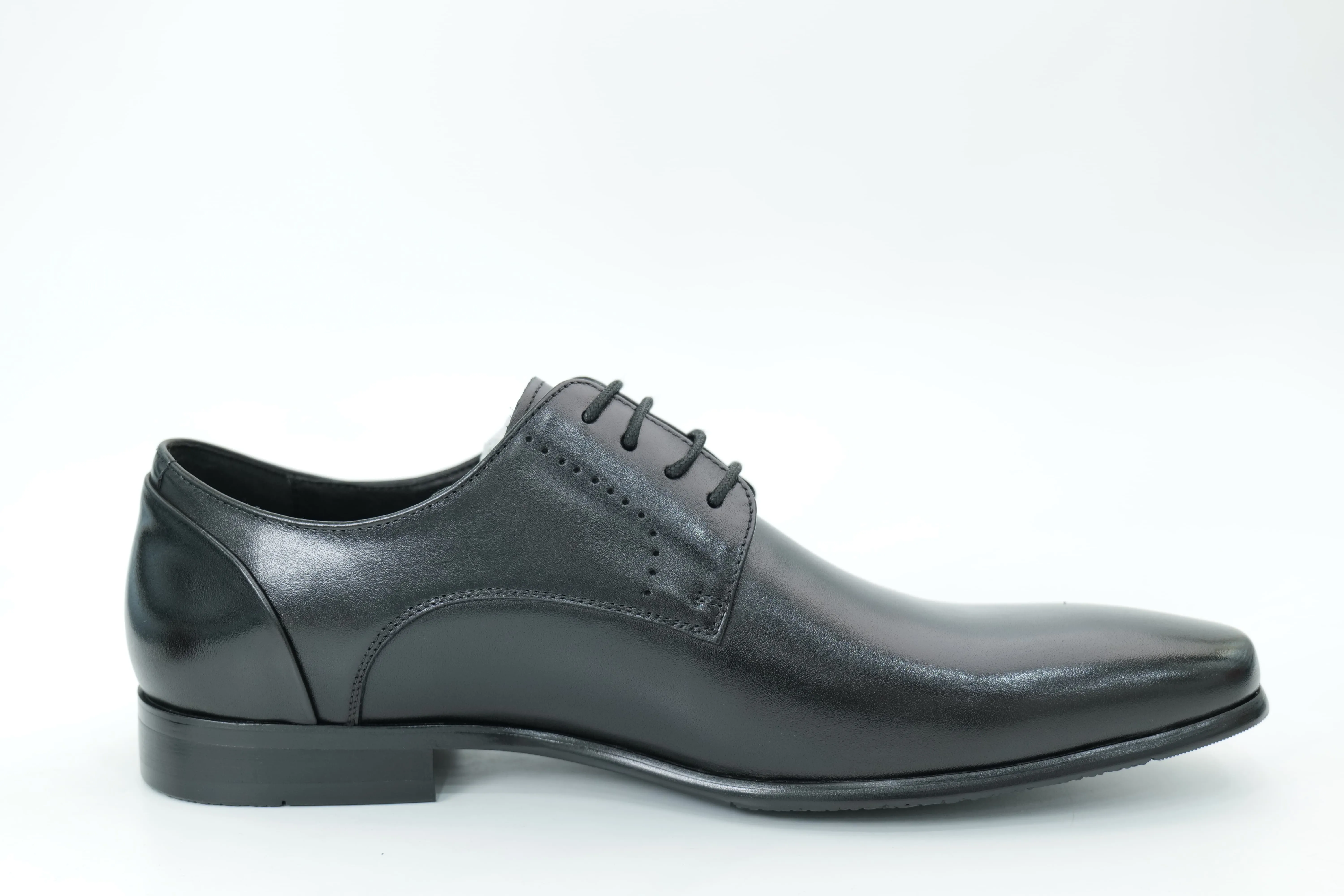 Derby shoes