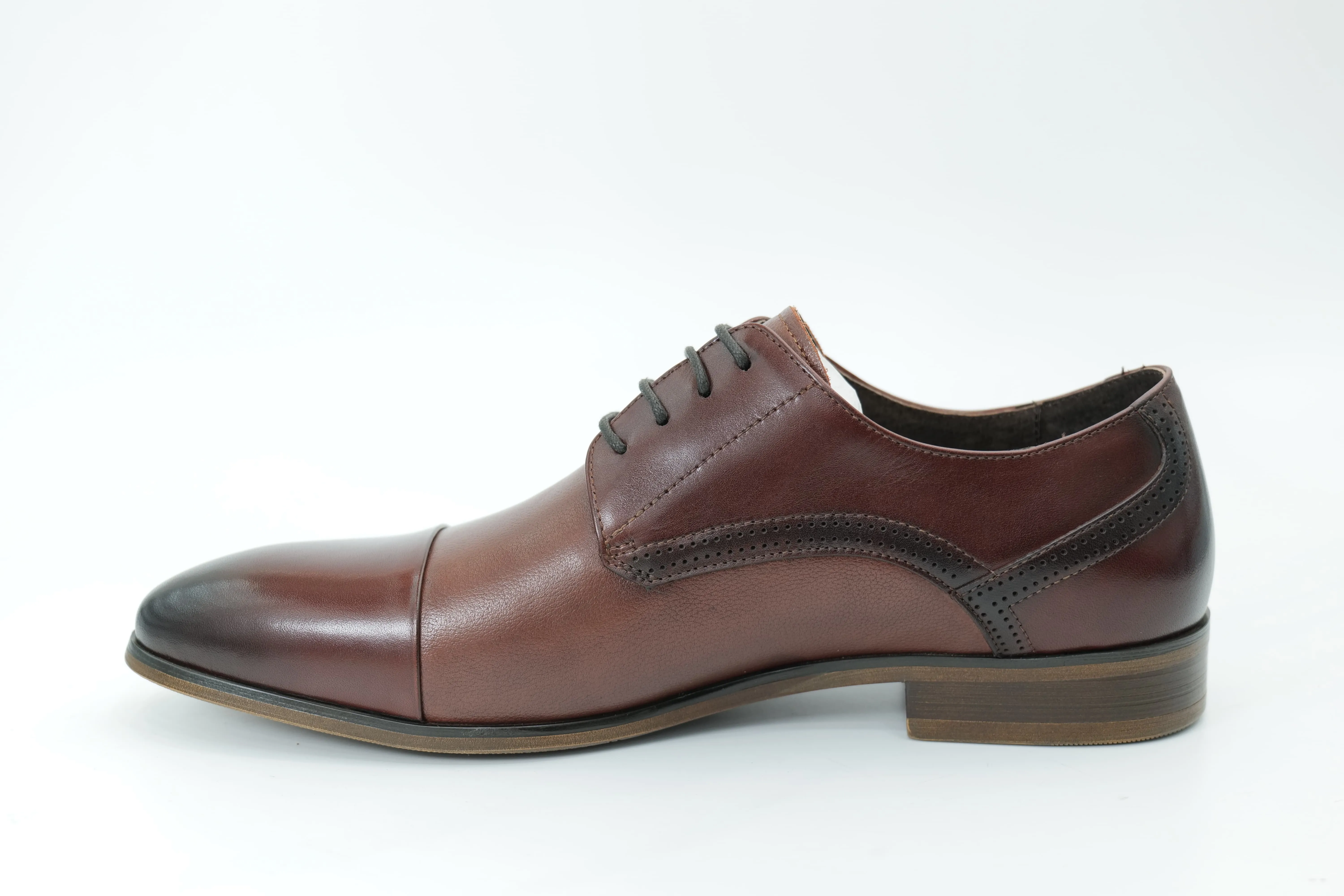 Derby shoes