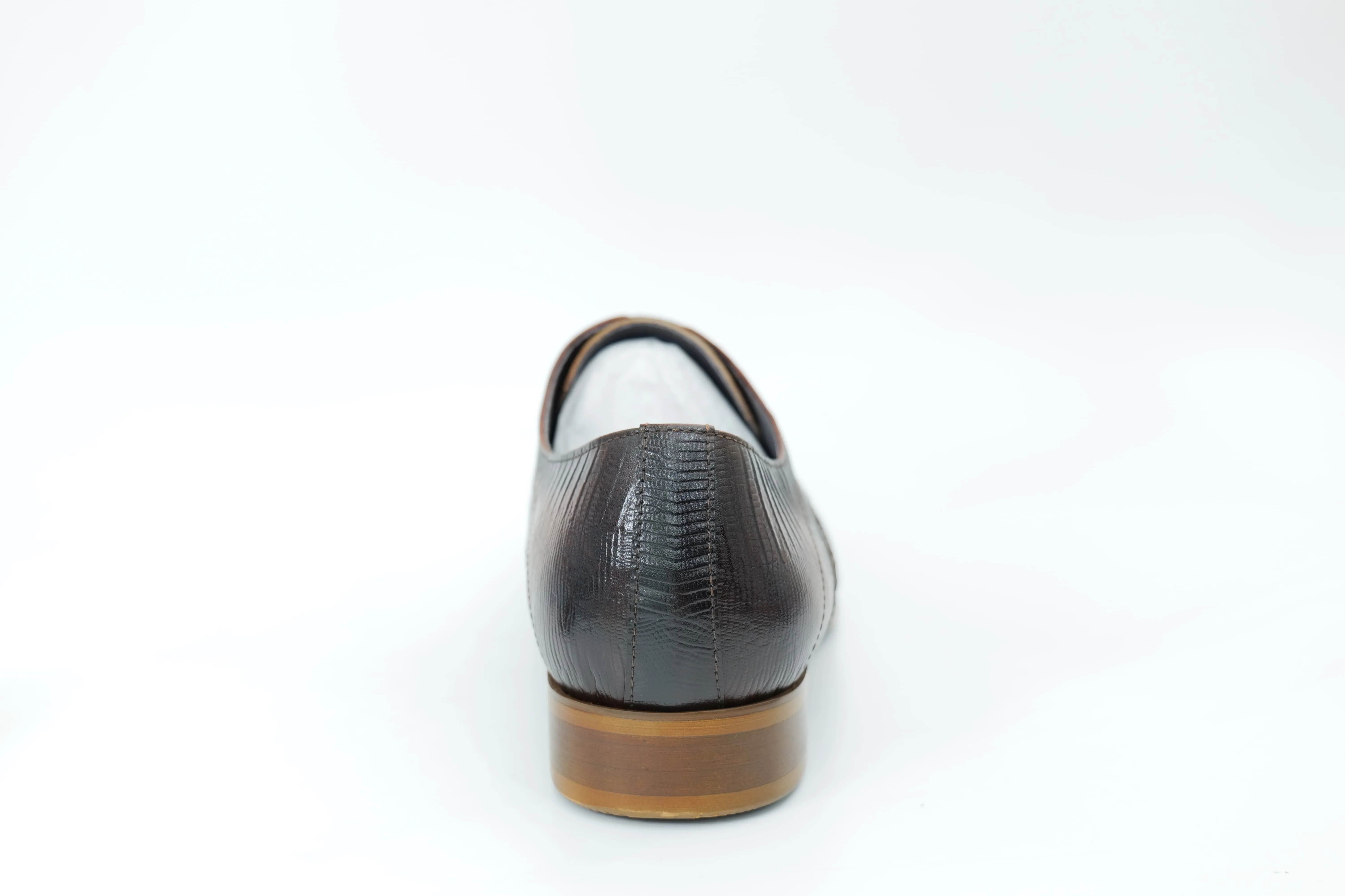 Derby shoes