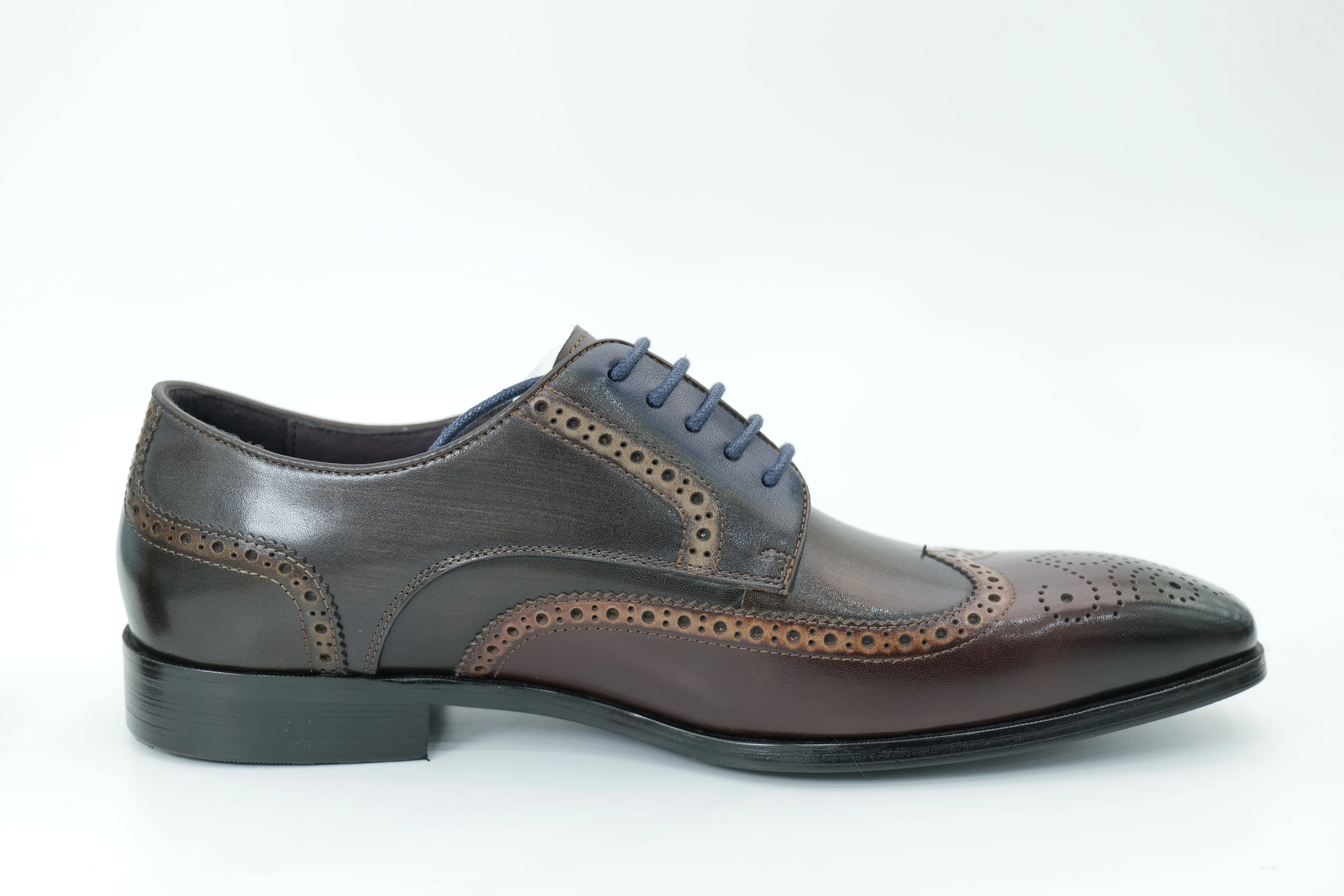 Derby shoes