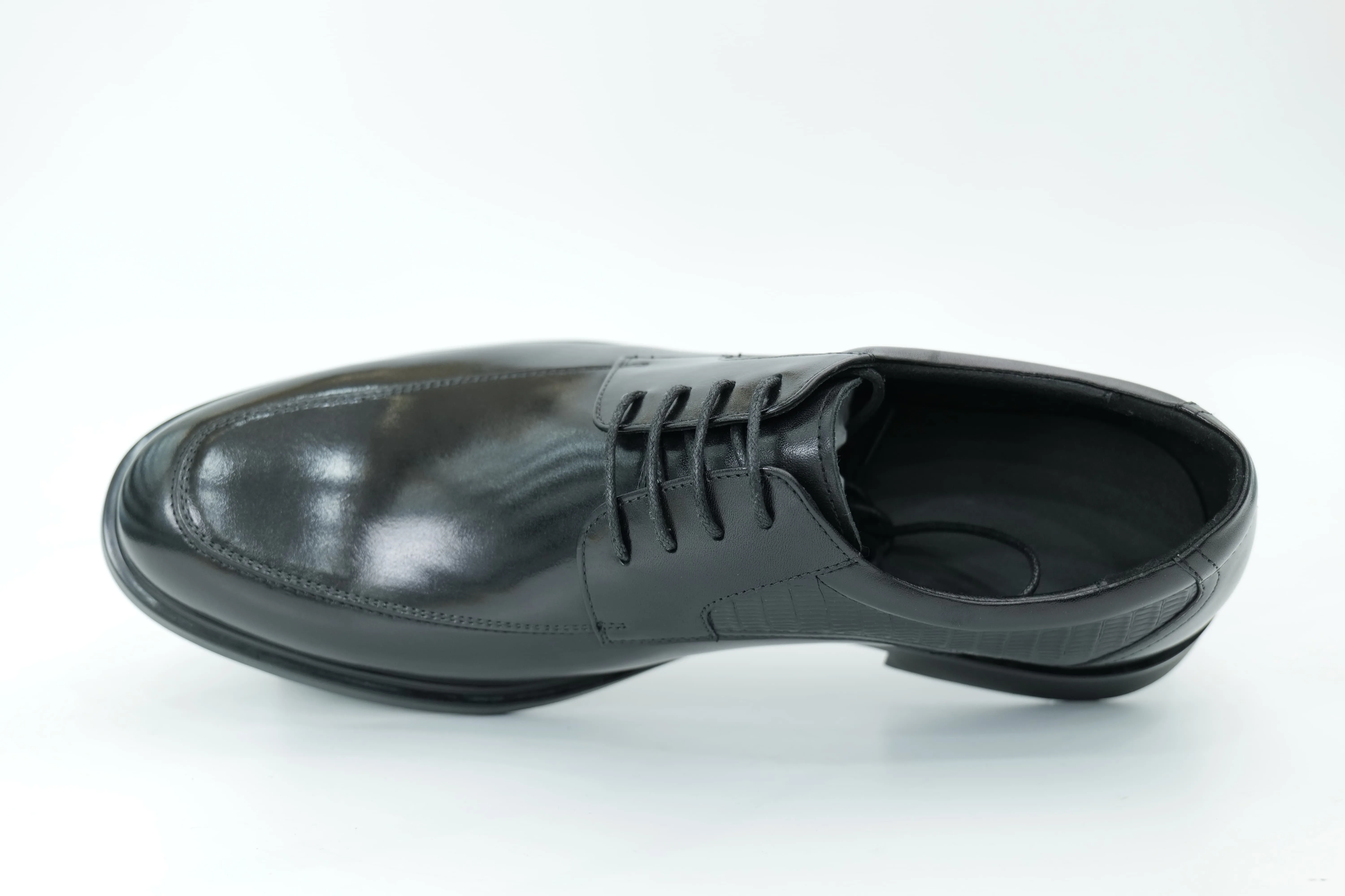 Derby shoes