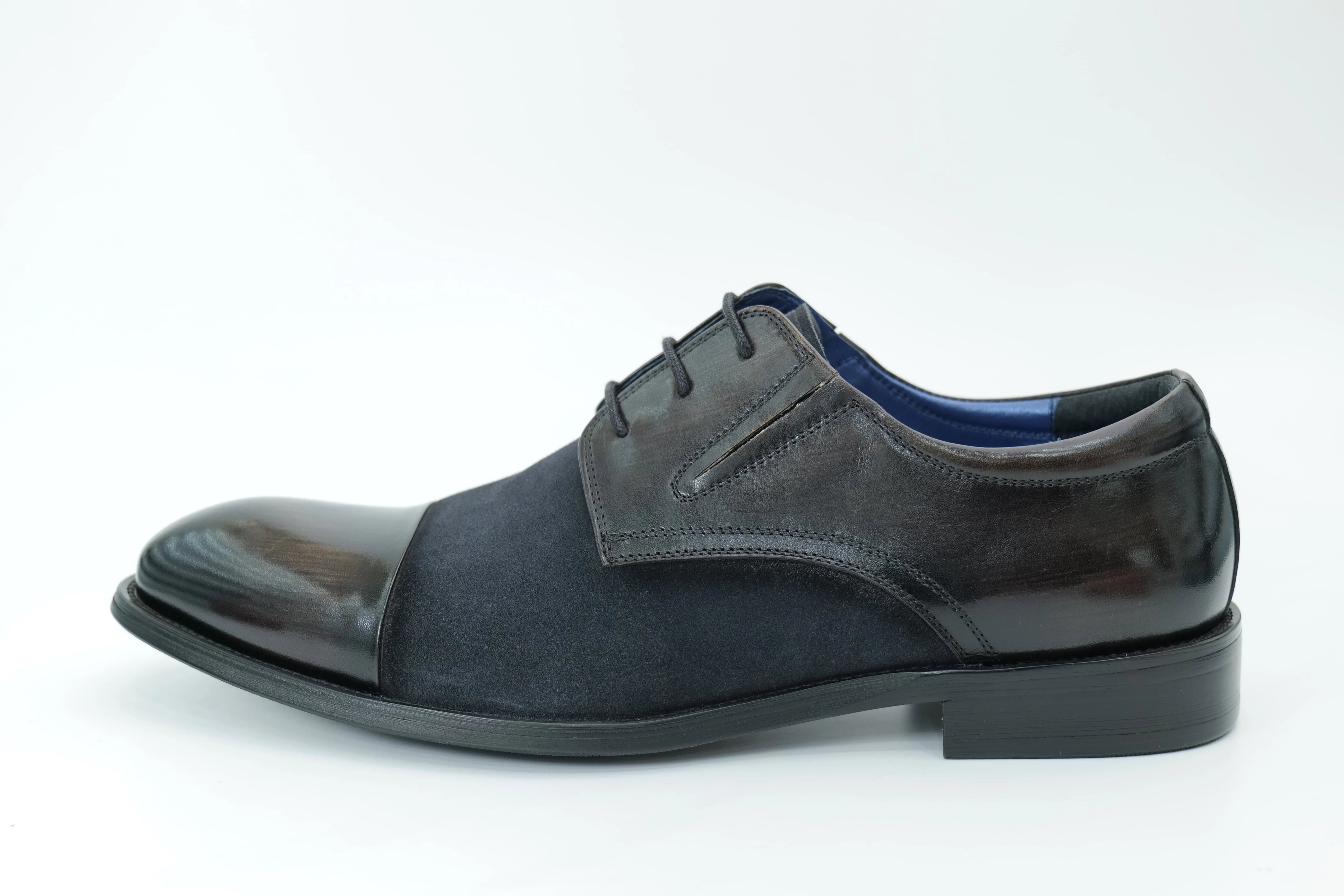 Derby shoes