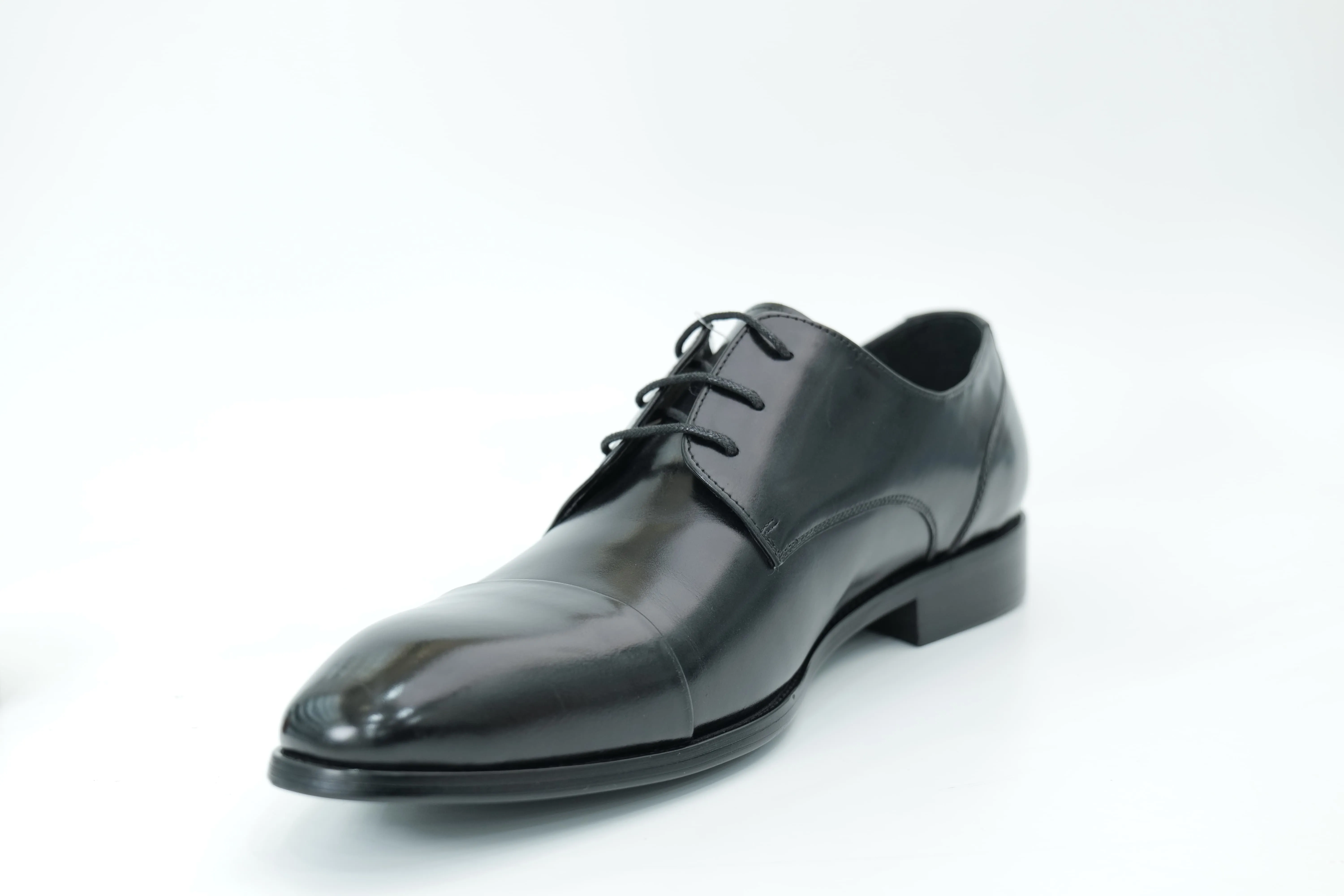 Derby shoes