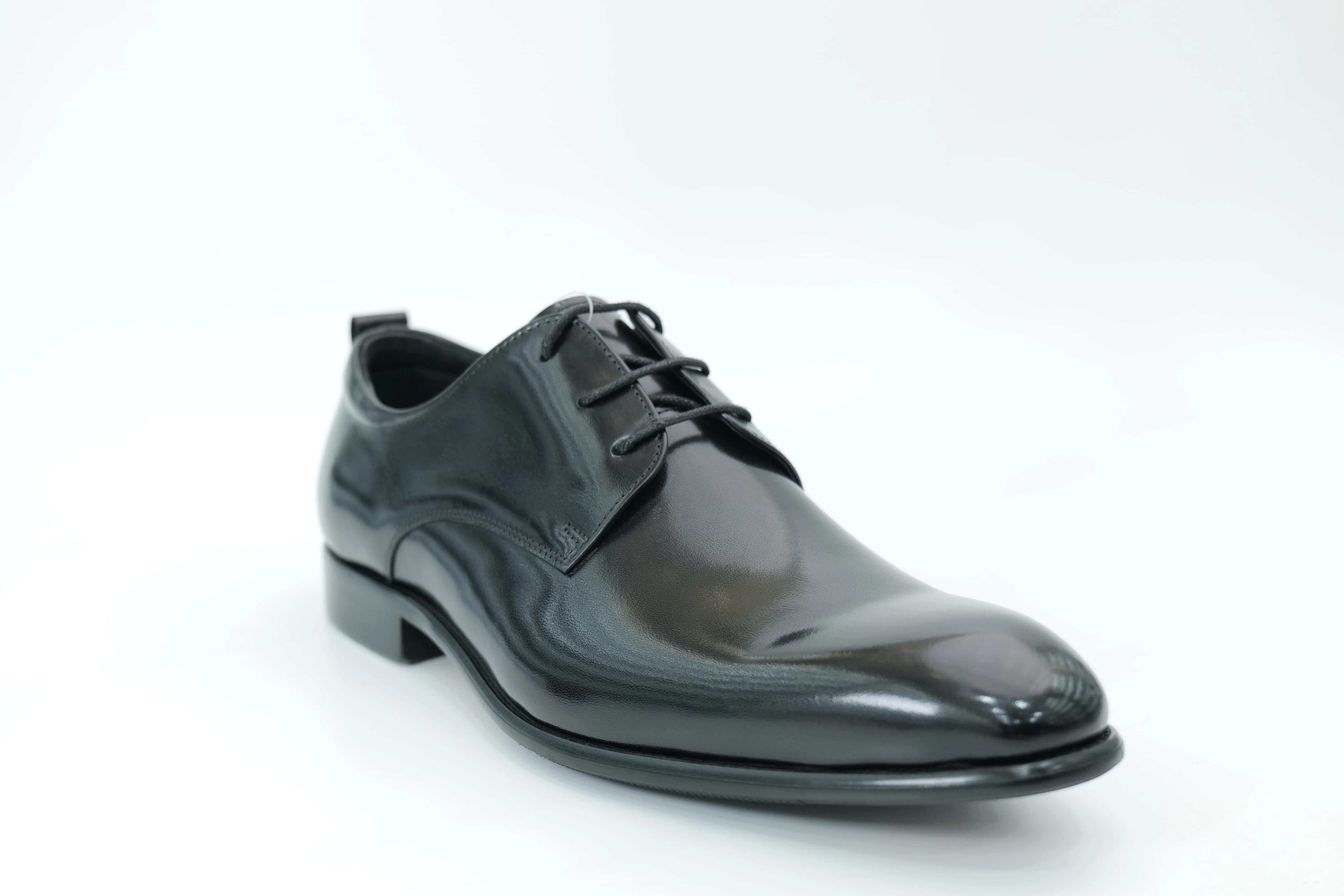 Derby shoes
