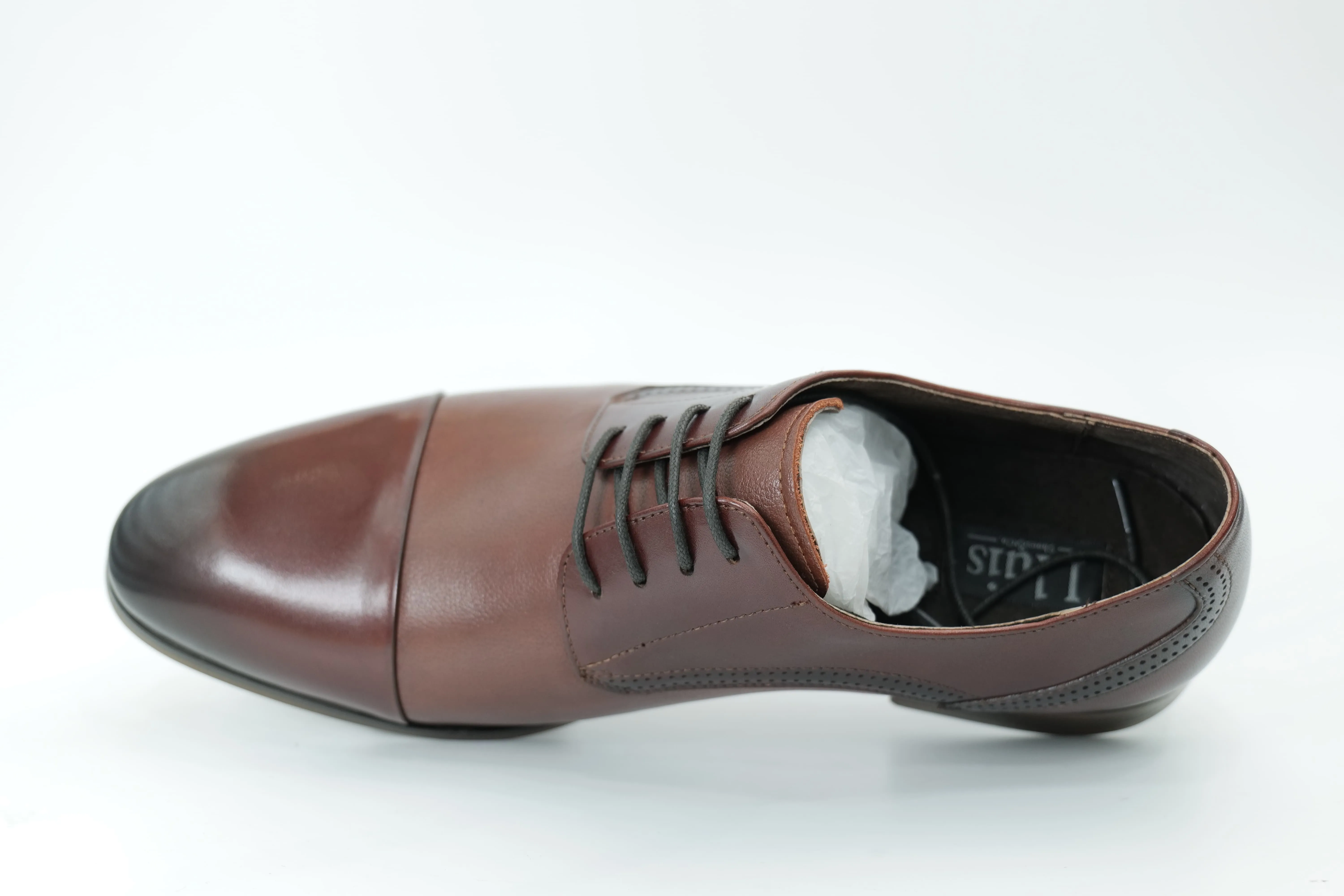 Derby shoes