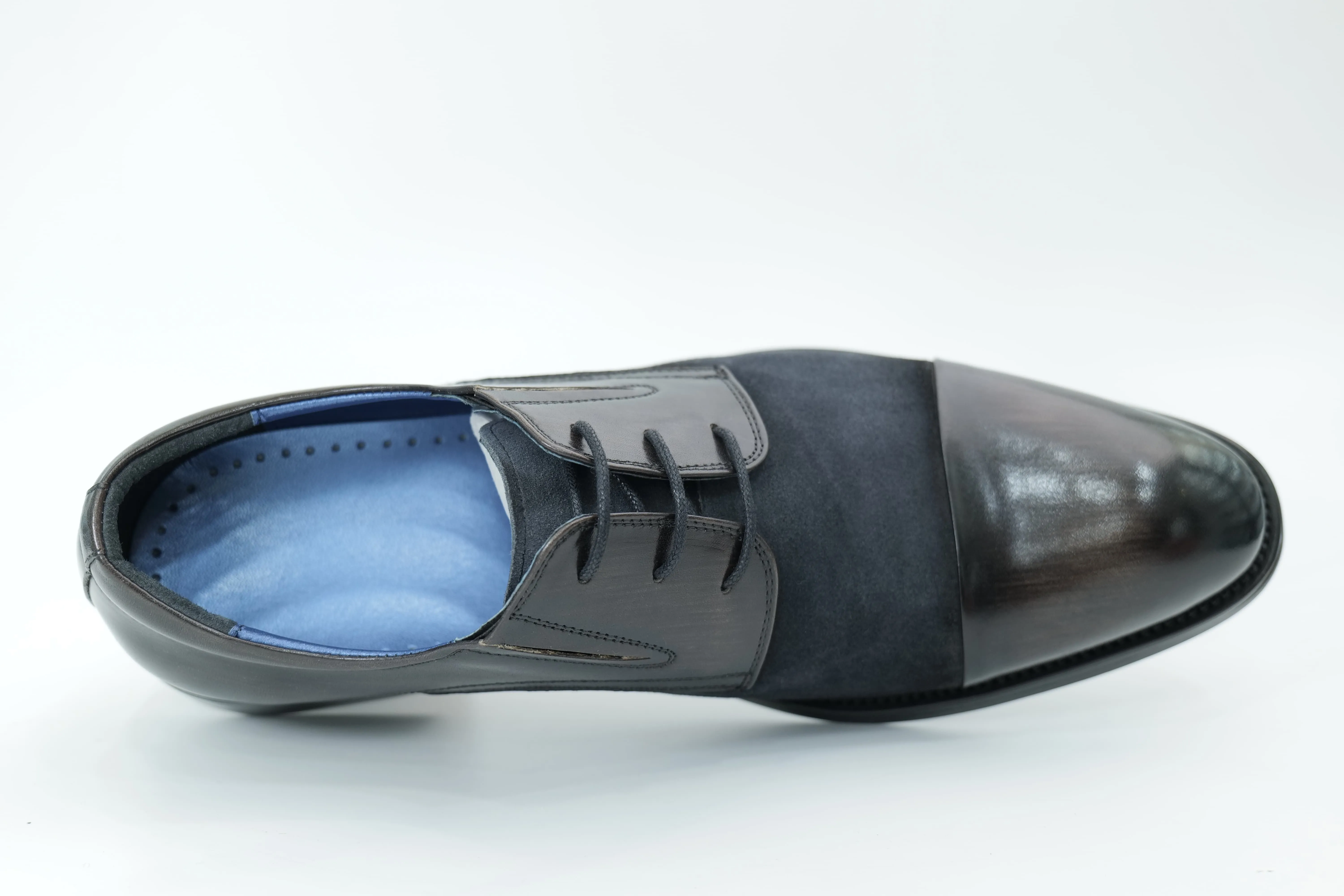 Derby shoes