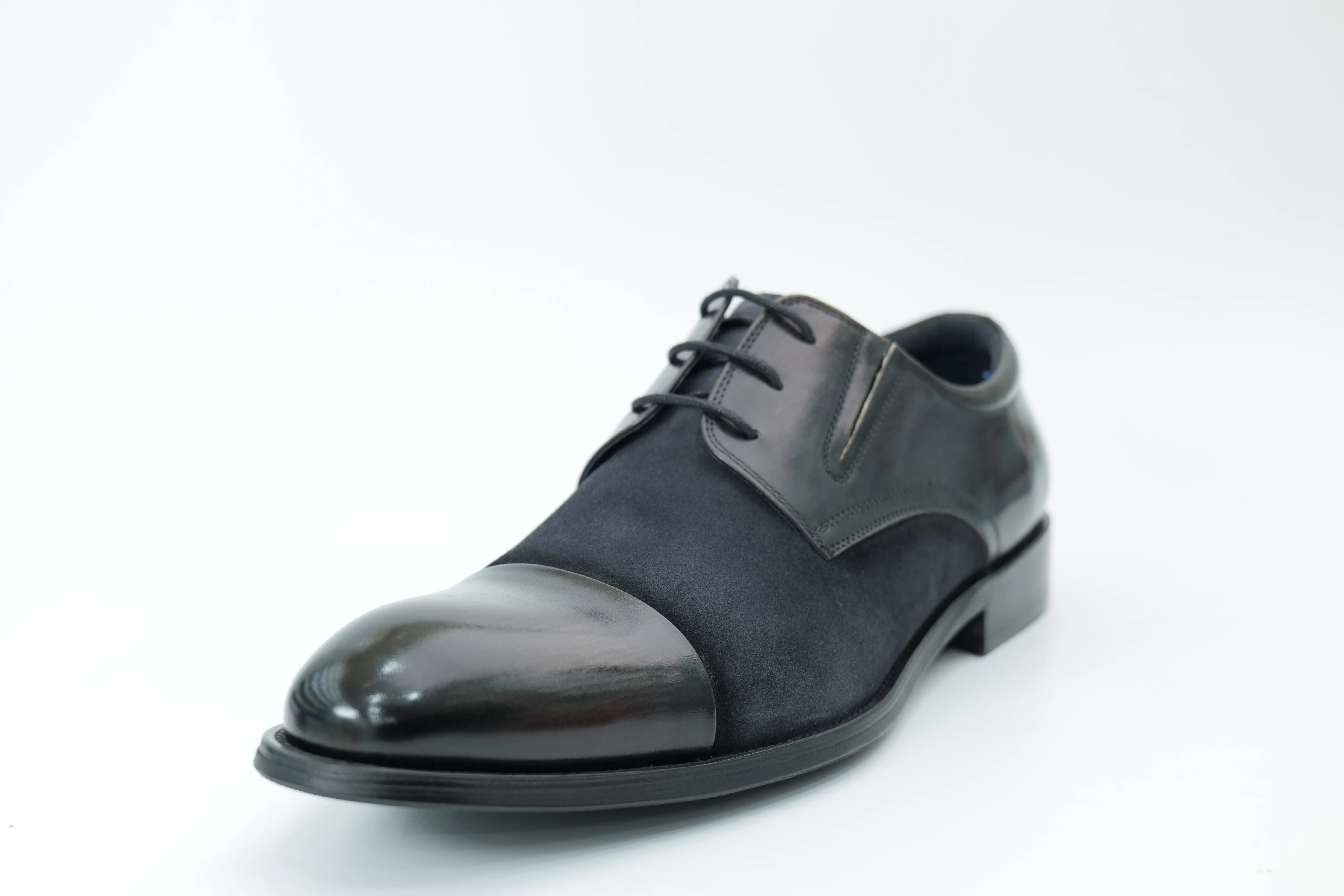 Derby shoes