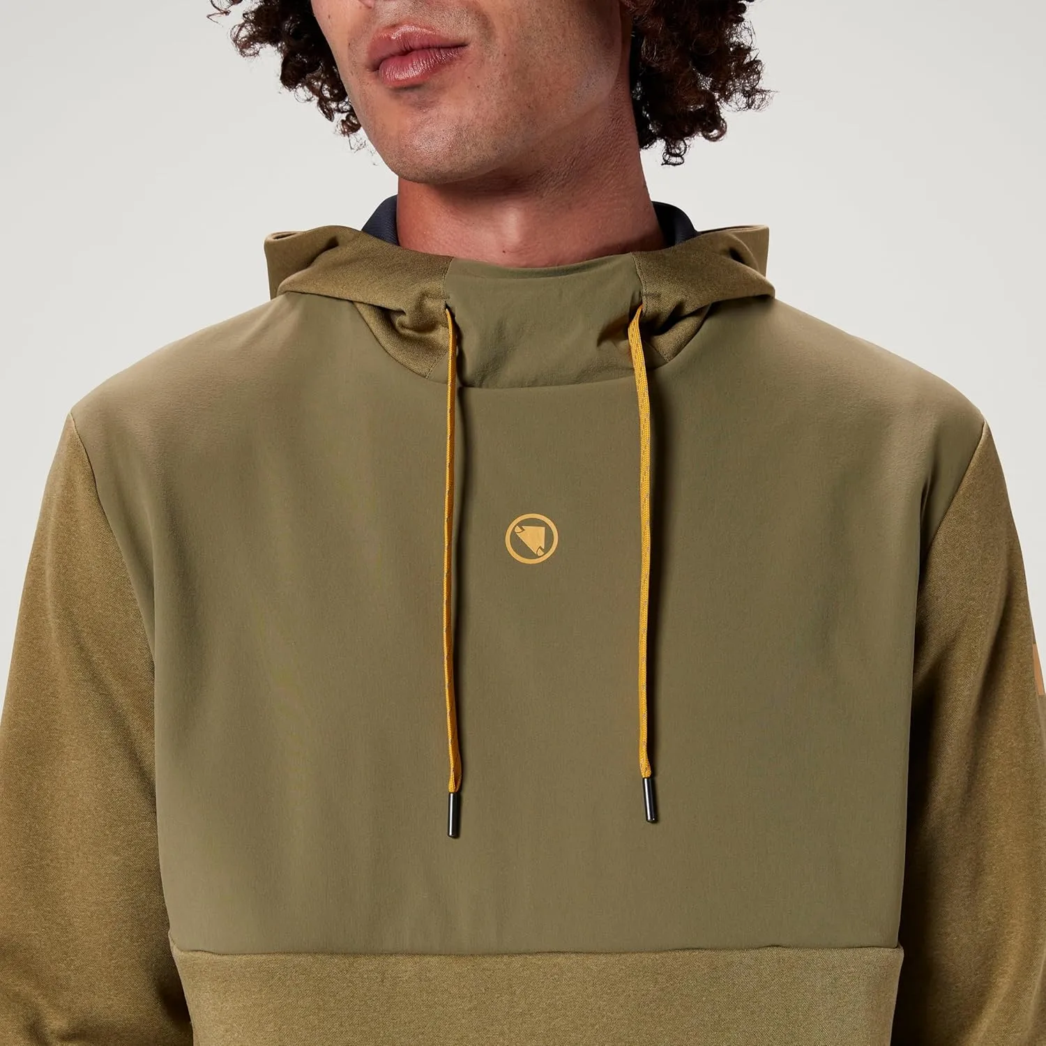 Endura Men's Trailster Tech Cycling Hoodie