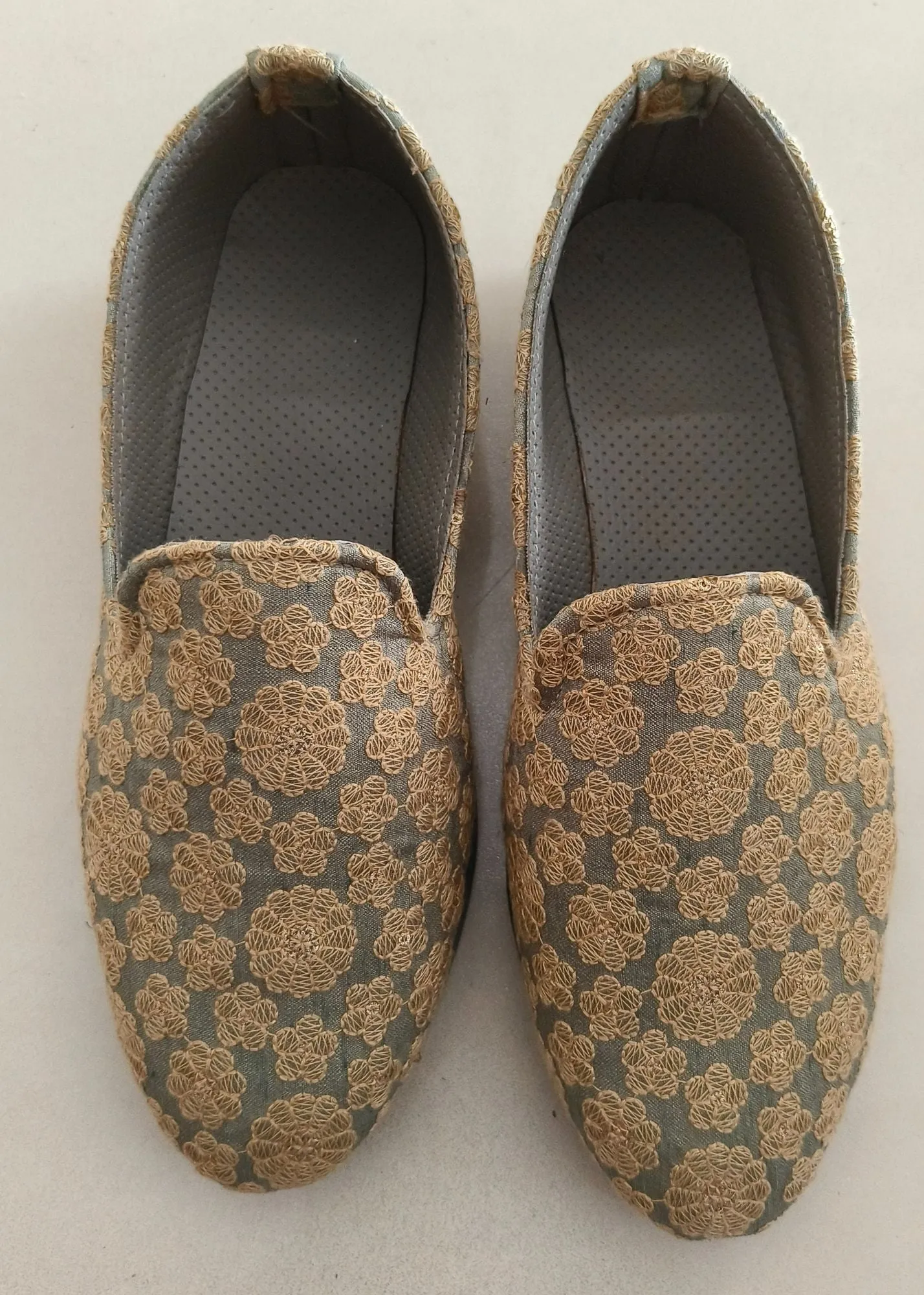 Green Embroidery Loafer Shoes