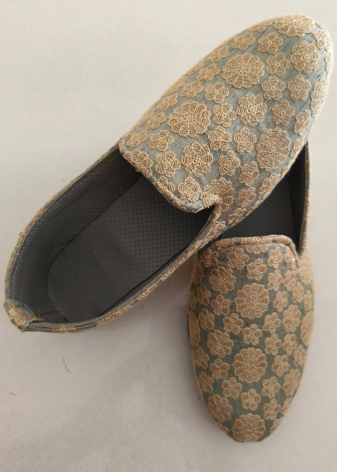 Green Embroidery Loafer Shoes