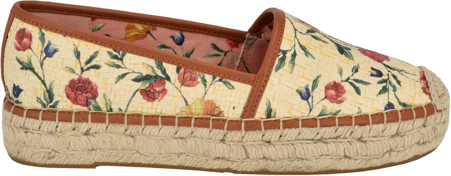 GUESS Women's Joelya Ballet Flat