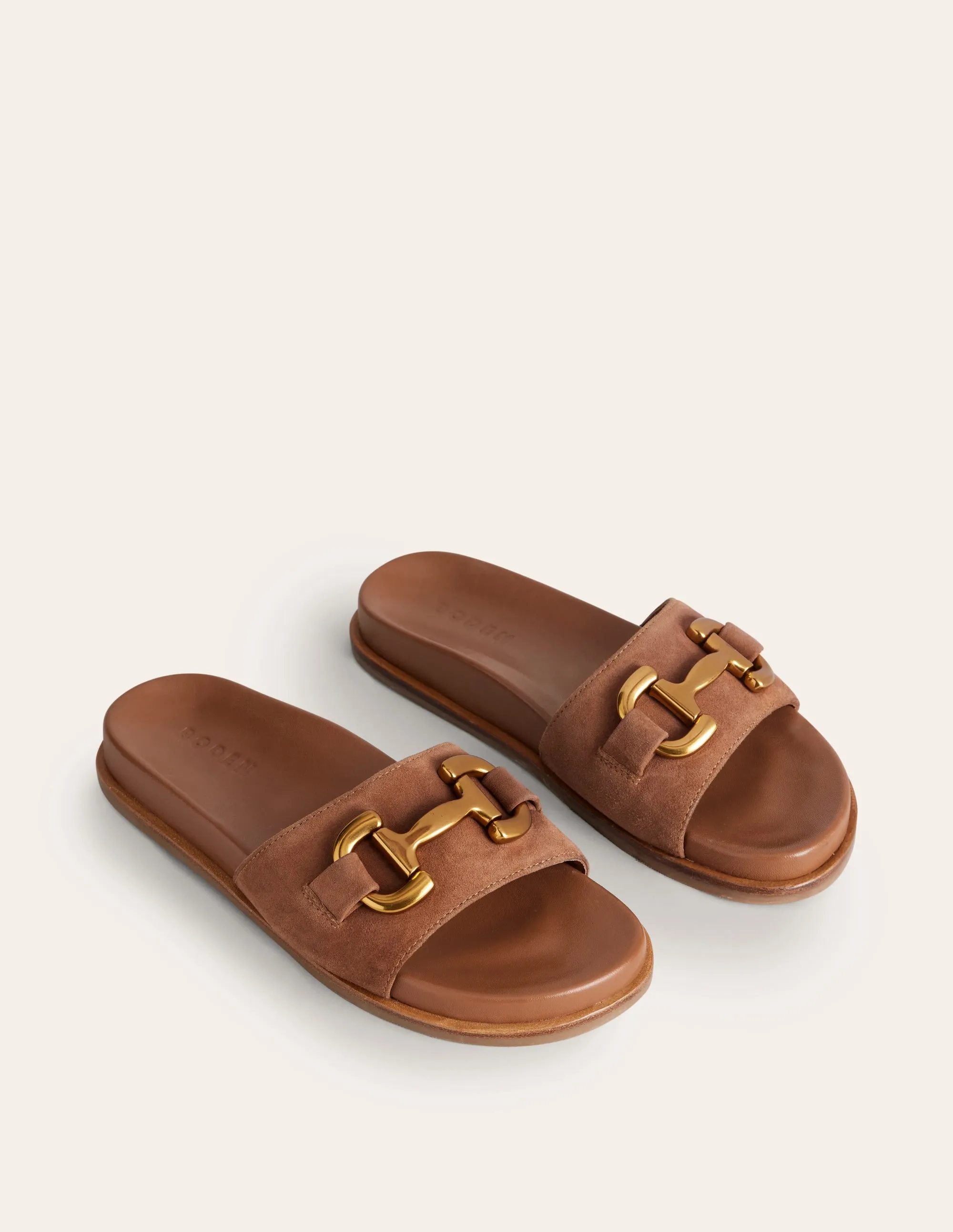 Iris Pantoletten mit Trensendetail-Hellbraun Wildleder/Leder
