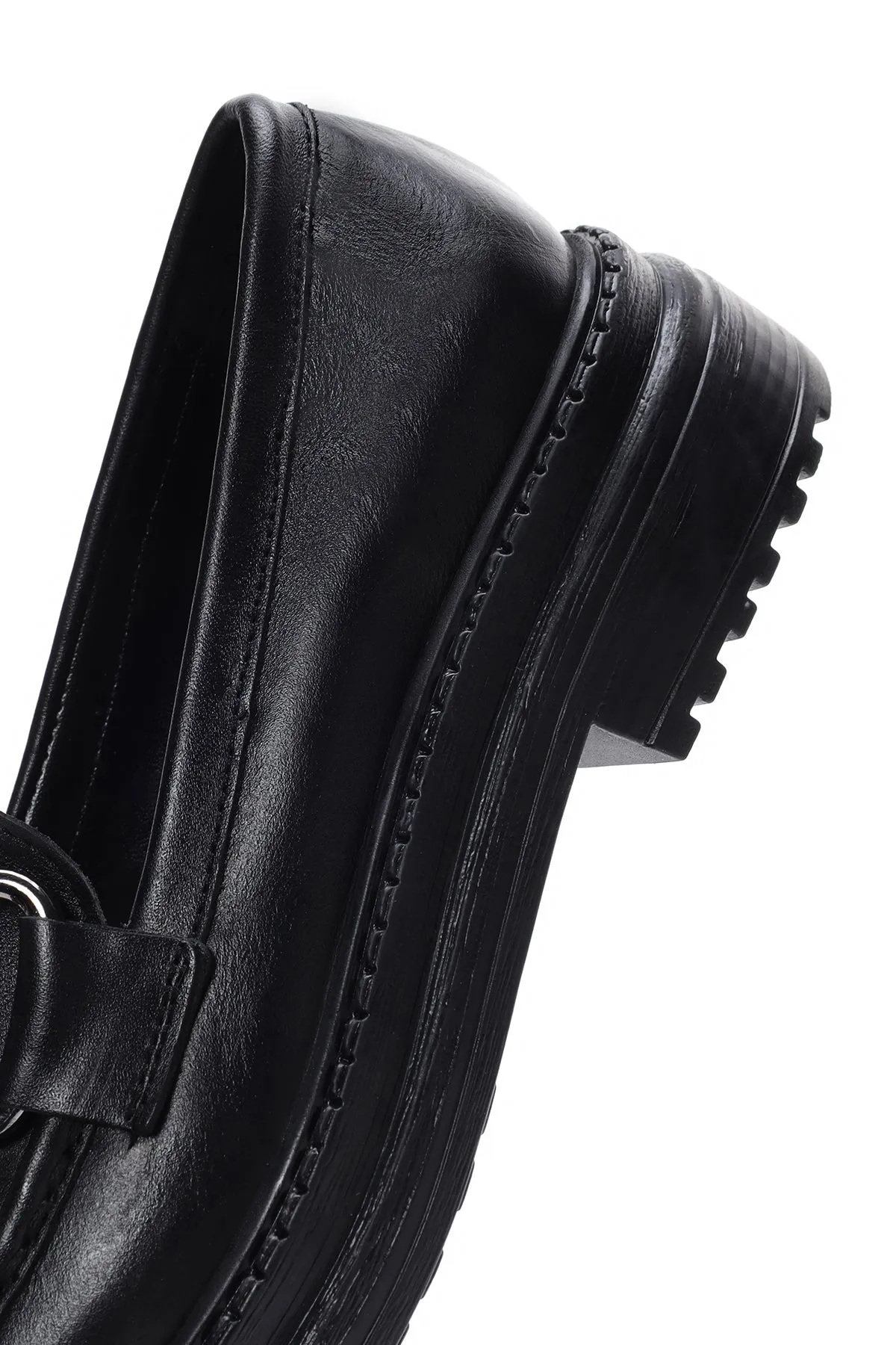 Kadın Siyah Deri Maskülen Loafer