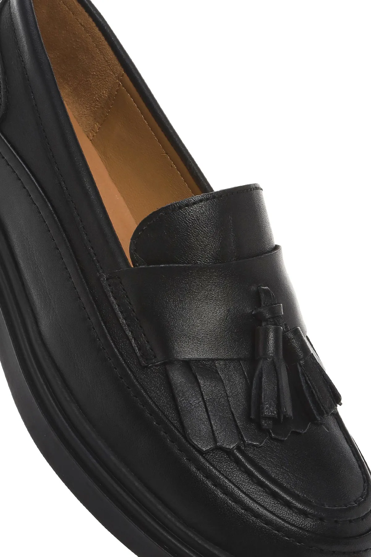 Kadın Siyah Püsküllü Deri Loafer