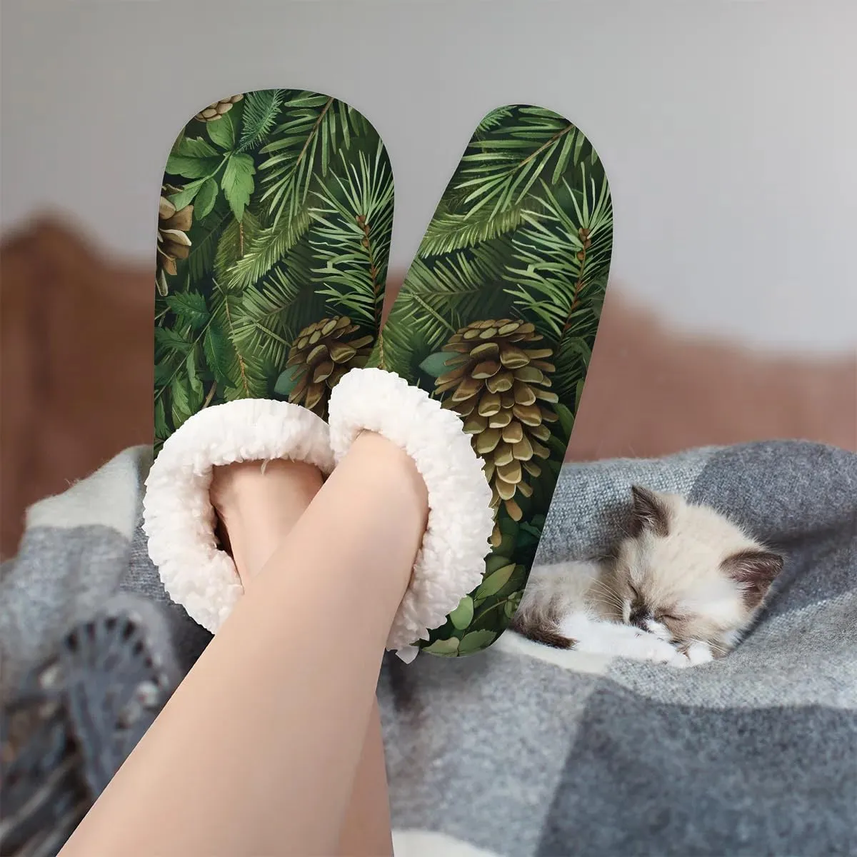 KOBLEN Plants Pine Cones Slippers for Women House Shoes with Fleece Lining Wide Comfy Full Slippers Lightweight Cozy Loafer with Rubber Sole Unisex Slippers Adults for Indoor Outdoor