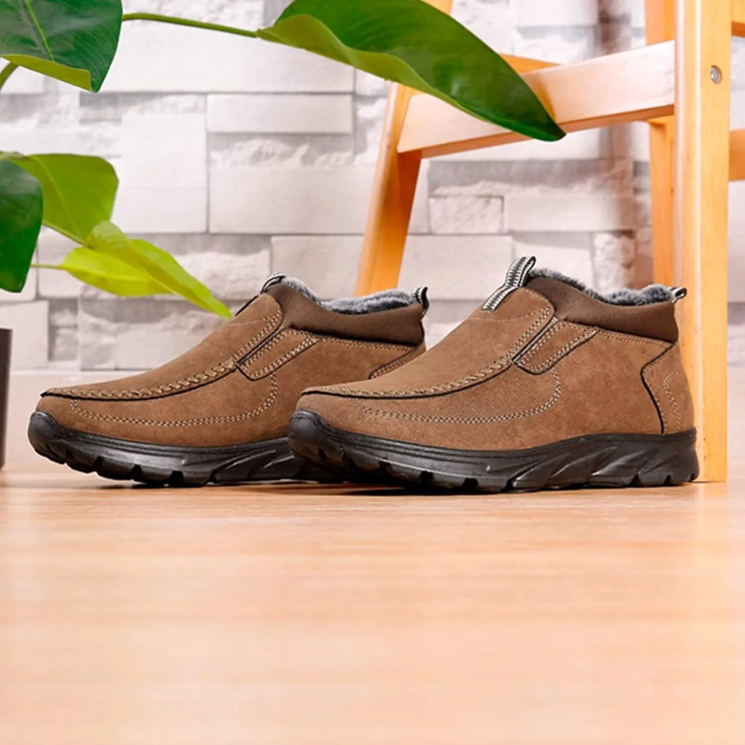 Men's Snow Boots Solid Color Flat Lazy Shoes Round Toe Slip On Ankle Booties Winter Fur Lined Sneaker Outdoor Walking Shoes