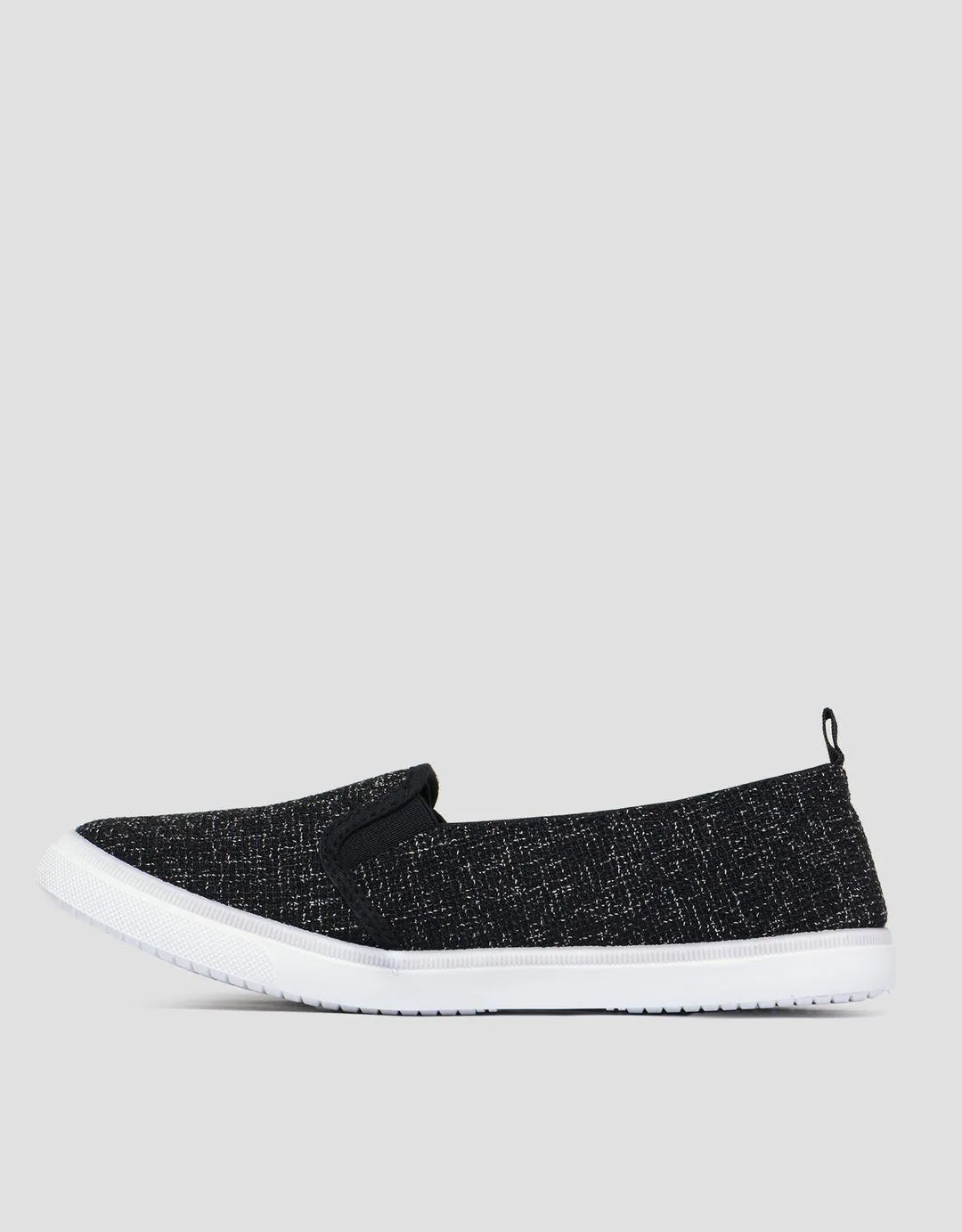 Nevada Slip On Core Sepatu Flat Wanita