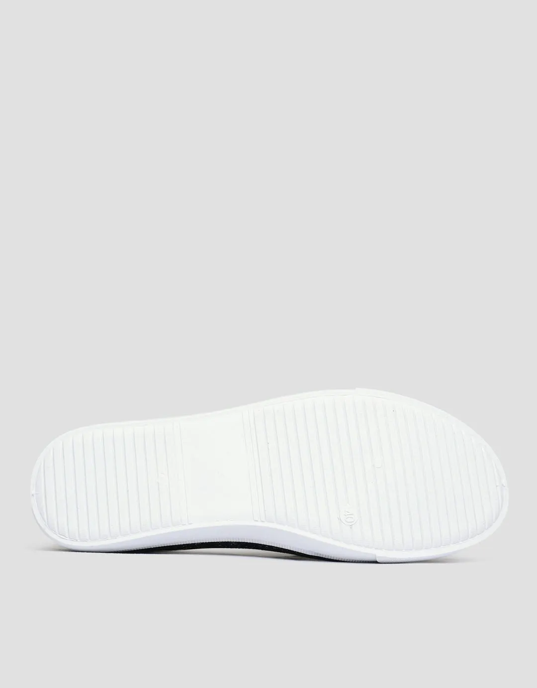 Nevada Slip On Core Sepatu Flat Wanita
