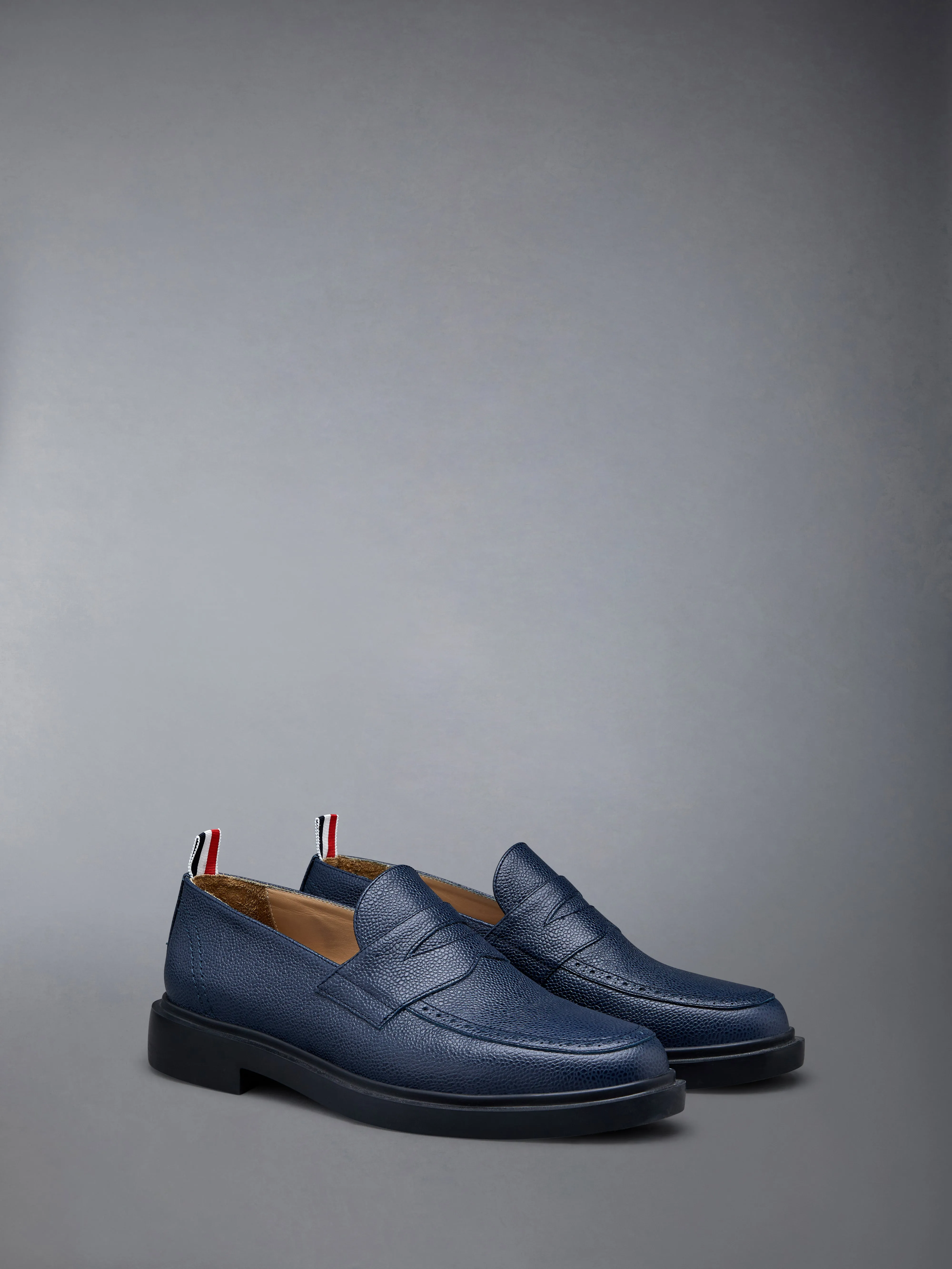 Pebble Grain Leather Rubber Sole Penny Loafer