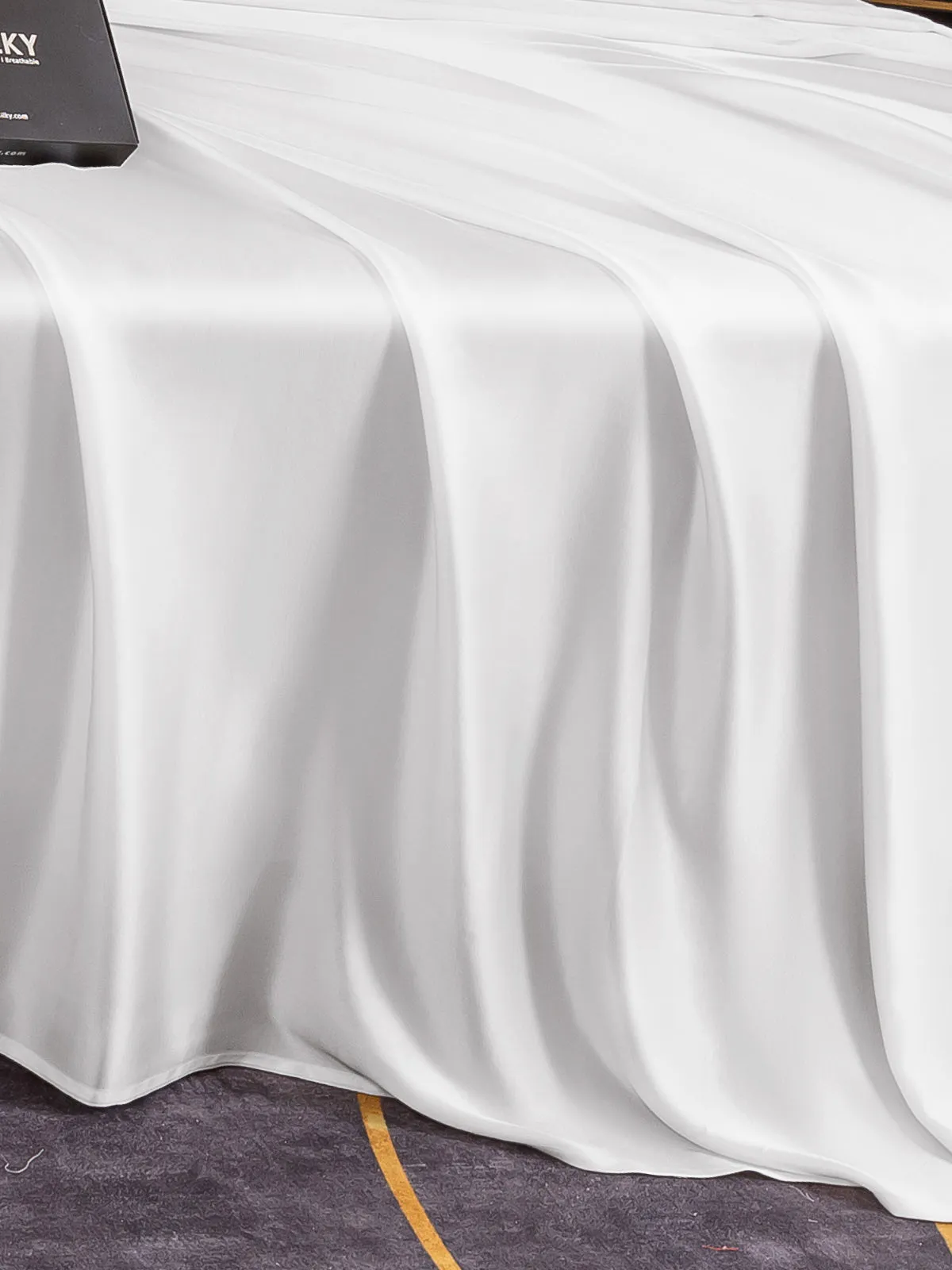 Soft Seamless Comfort Flat Sheet