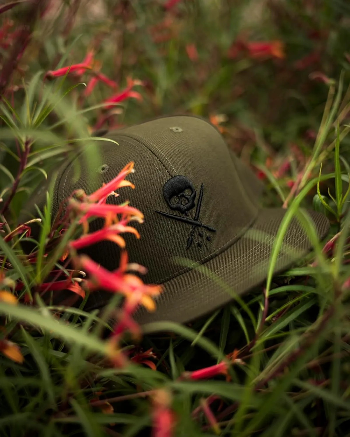 Sullen Badge Fitted Tattoo Lifestyle Logo Flat Bill Hat