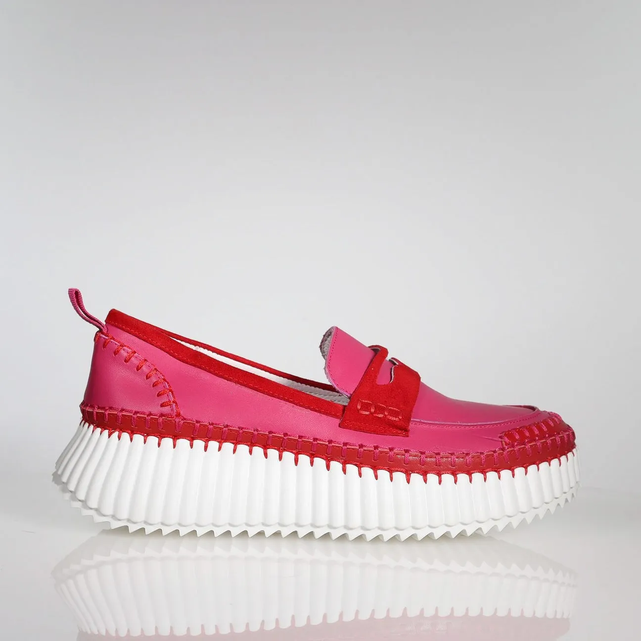 Tide Slip-on - Red/Hot Pink