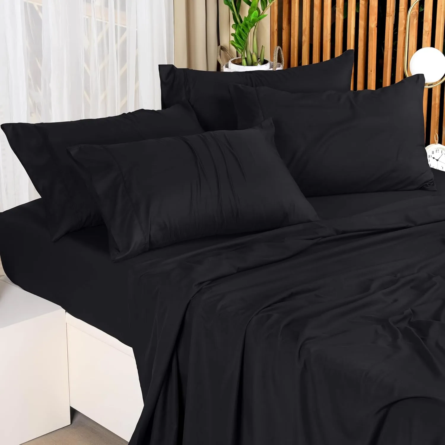 Utopia Bedding Queen Sheet Set – 4 Piece Bed Sheets for Queen Size Bed, Soft and Breathable Microfiber, Includes 1 Fitted Sheet, 1 Flat Sheet and 2 Pillowcases (Black)
