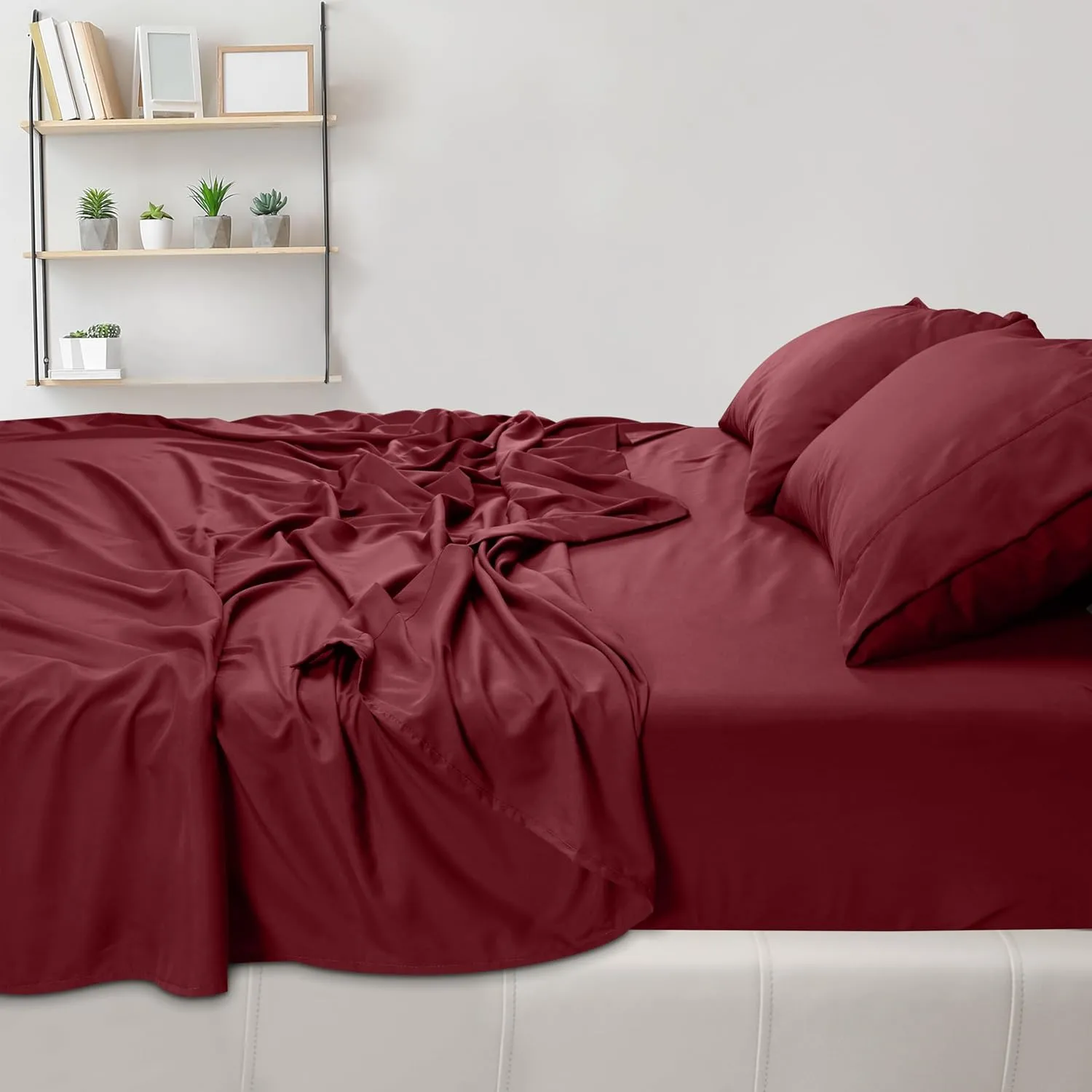 Utopia Bedding Queen Sheet Set - Brushed Microfiber - Soft Bed Sheets for Queen Size Bed Set - Includes 1 Fitted, 1 Flat, & 2 Pillow Cases - Deep Pocket (Burgundy)