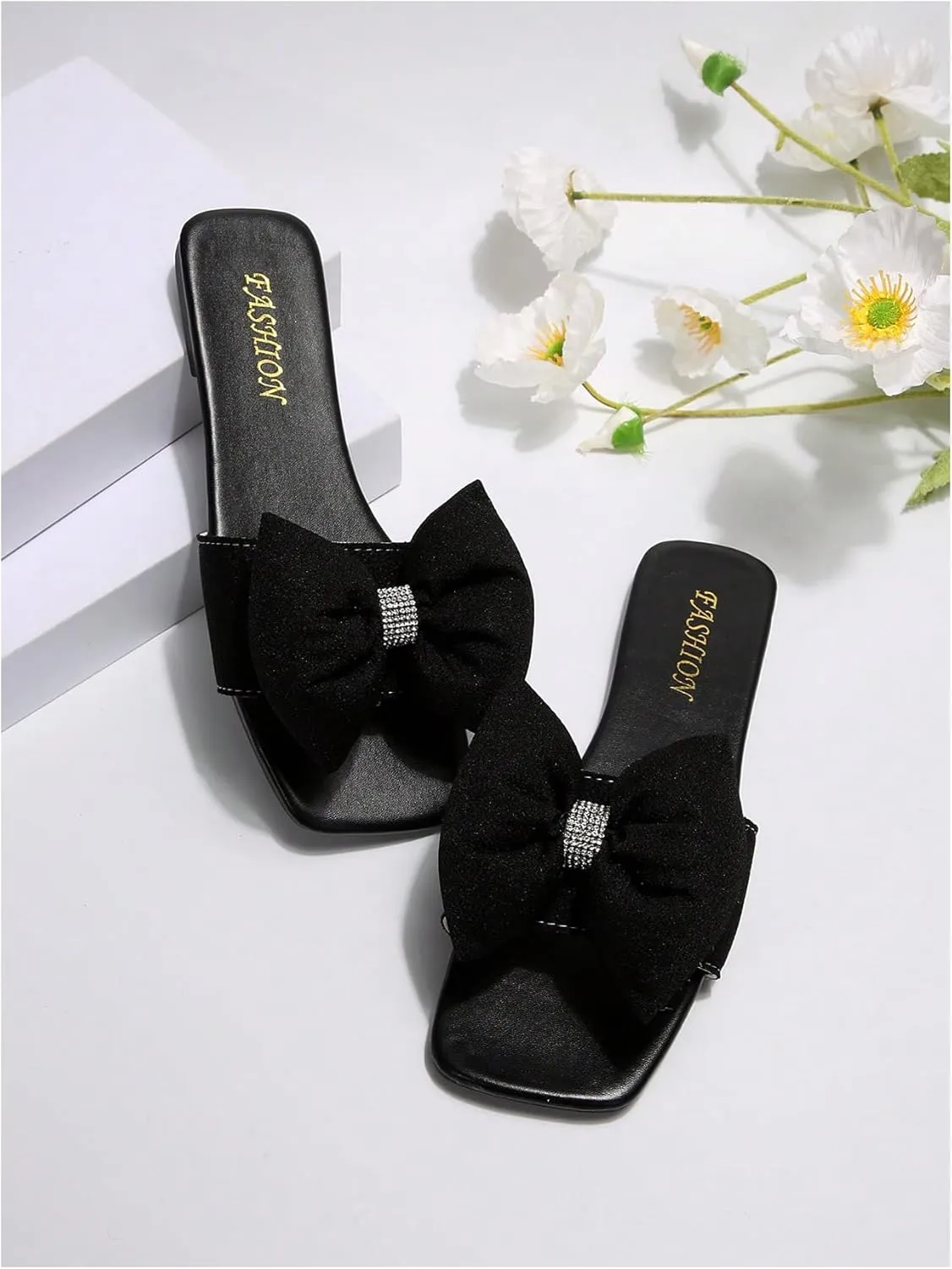 Verdusa Women's Bow Square Toe Flat Sandals Summer Slides Slip On Sandals