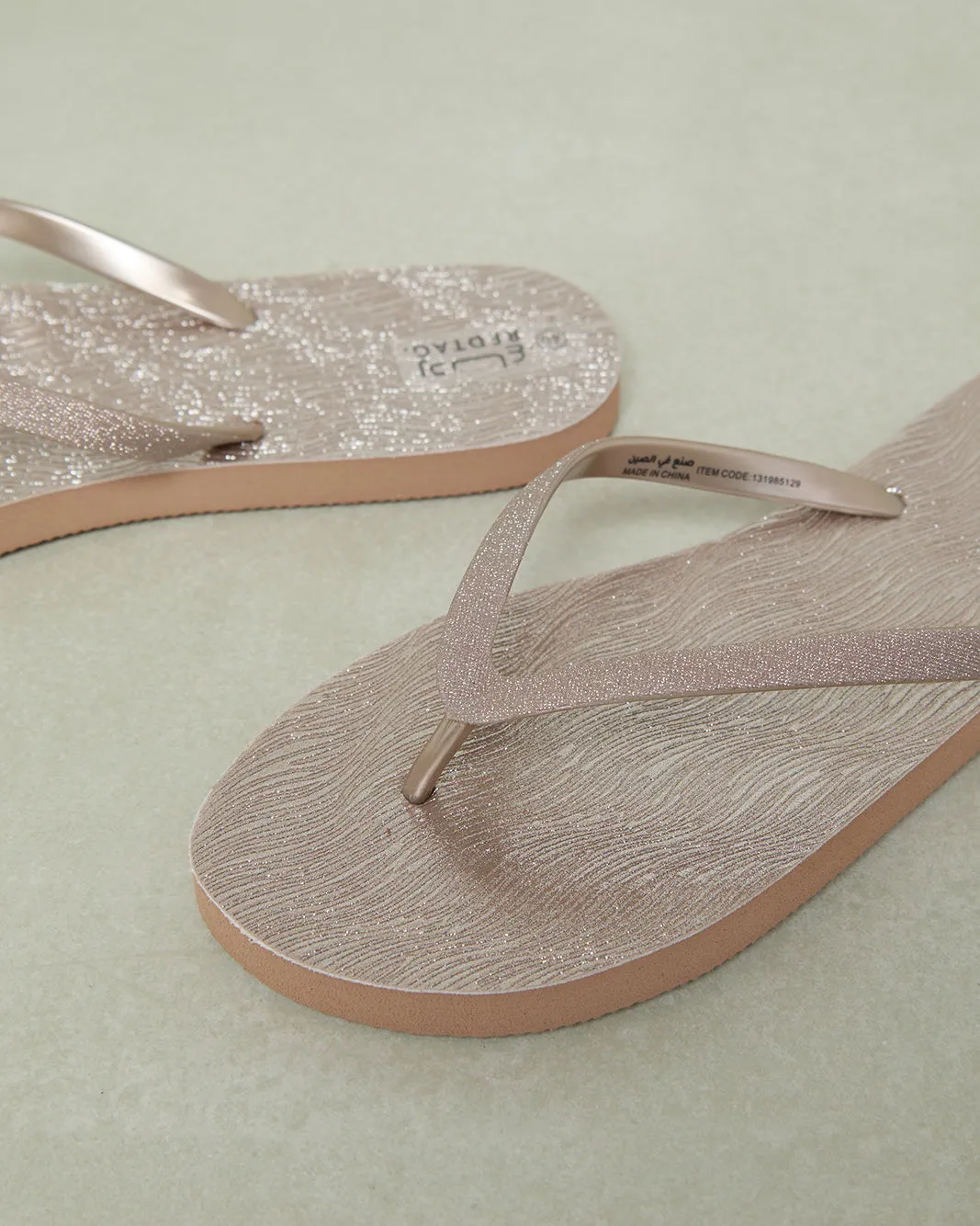 Women Gold Glitter Flip Flop