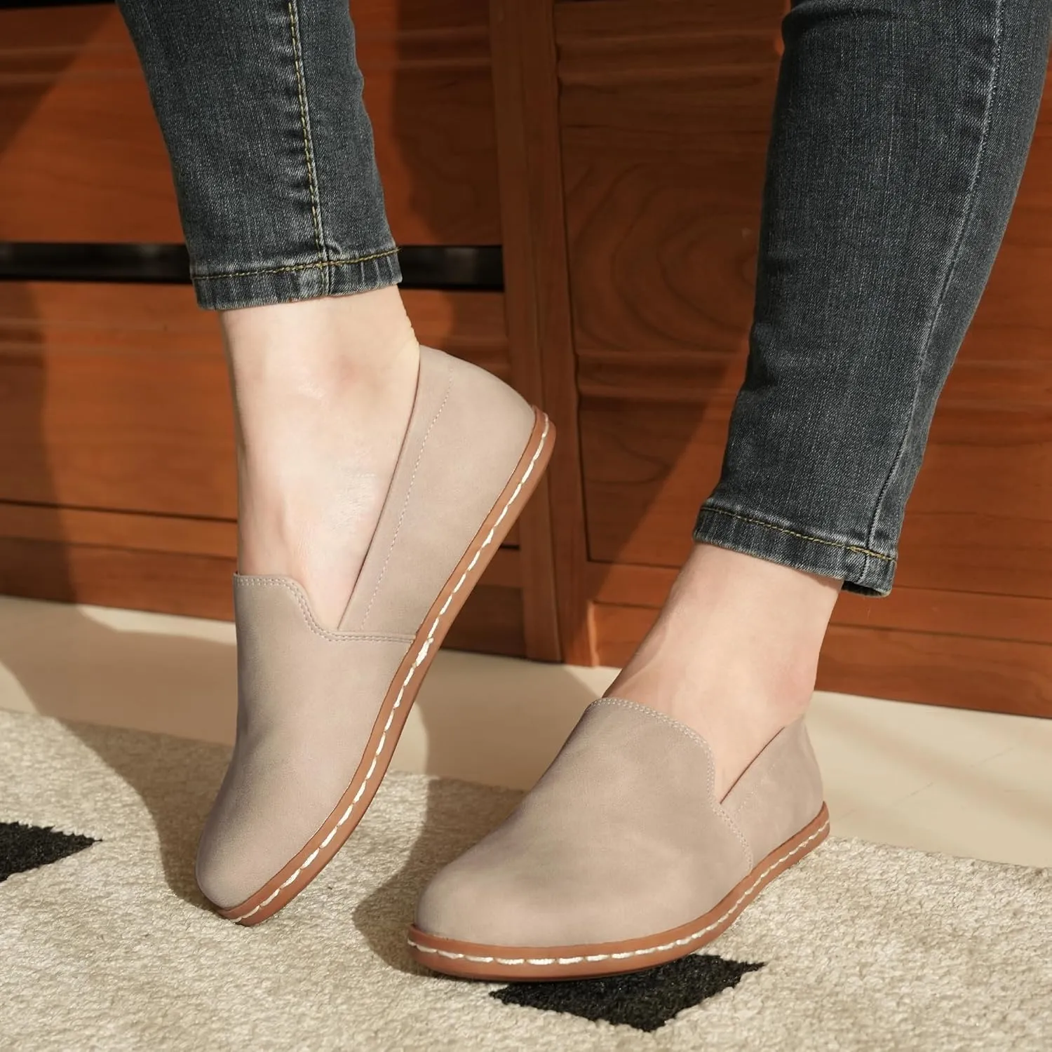 Women Slip-On Barefoot Shoe Comfortable Dress Shoes Loafers