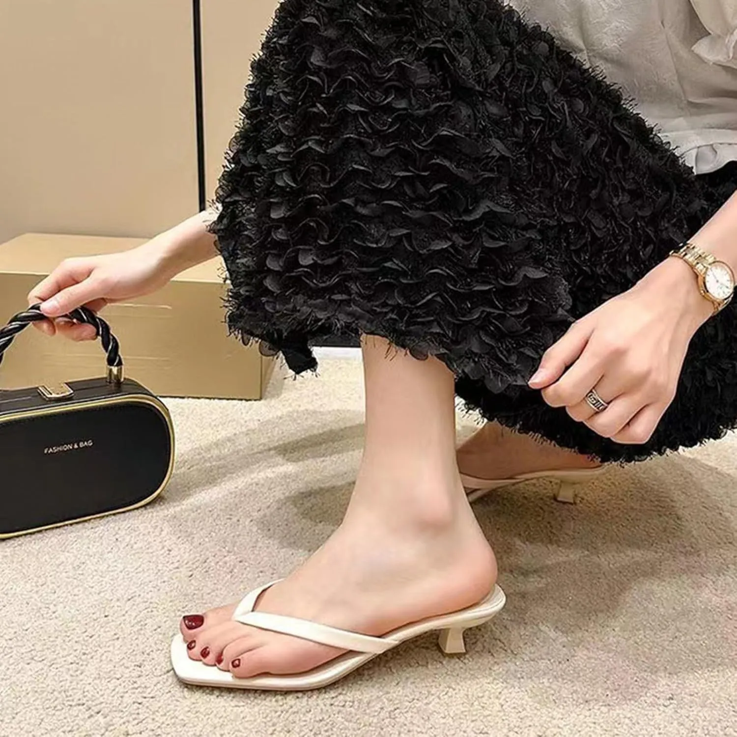 Women's Leather Kitten Heels Thong Sandals Square Open Toe Slip-On Memory Foam Mid Heel Slides Sandals Daily Sexy Party Wedding Dressy Sandals
