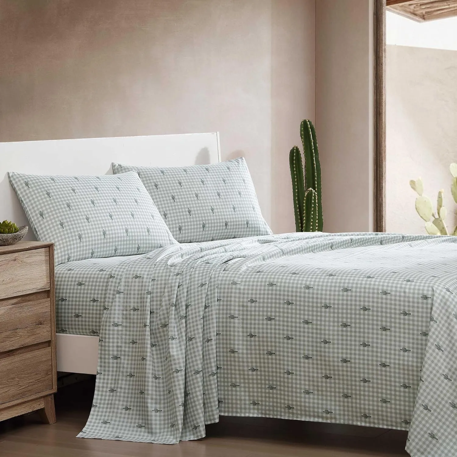 Wrangler - Queen Sheet Set, Super Soft & Cozy Bedding with Matching Sham(s), Casual Luxurious Bedding Set, Yellowstone Inspired, Oeko-Tex Certified (Cactus Gingham Green, Queen)