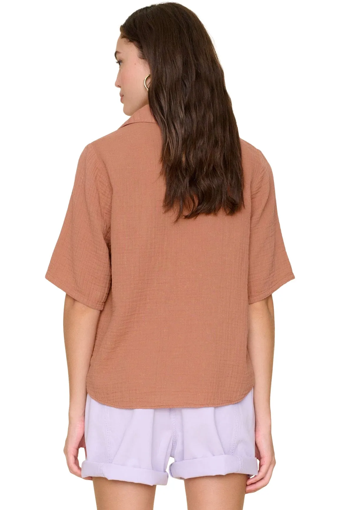 Xirena Ryder Top in Soft Terra